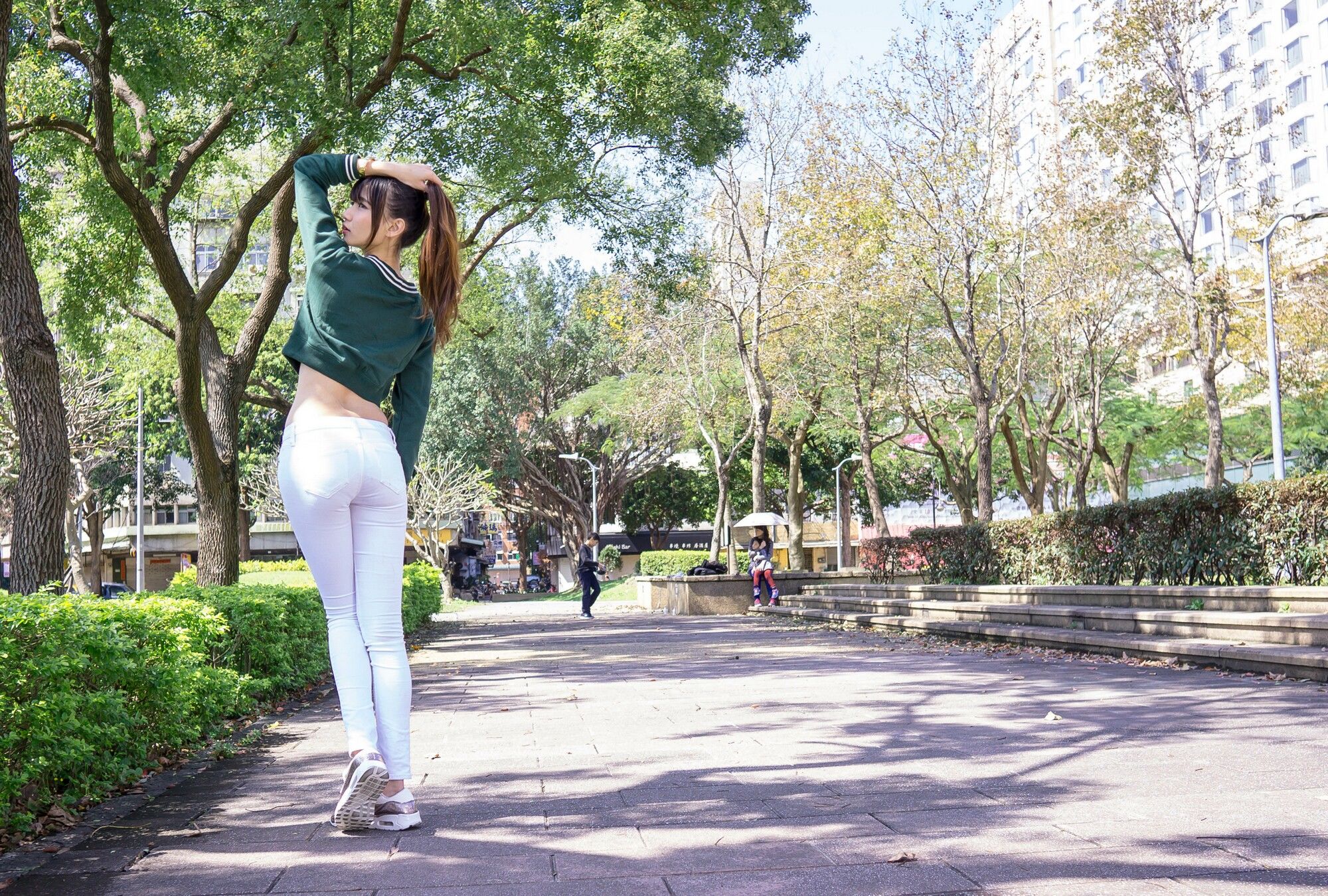 [台湾正妹] 蔡译心Candice《信义商区+東區+華山文創+中山區外拍》 写真集