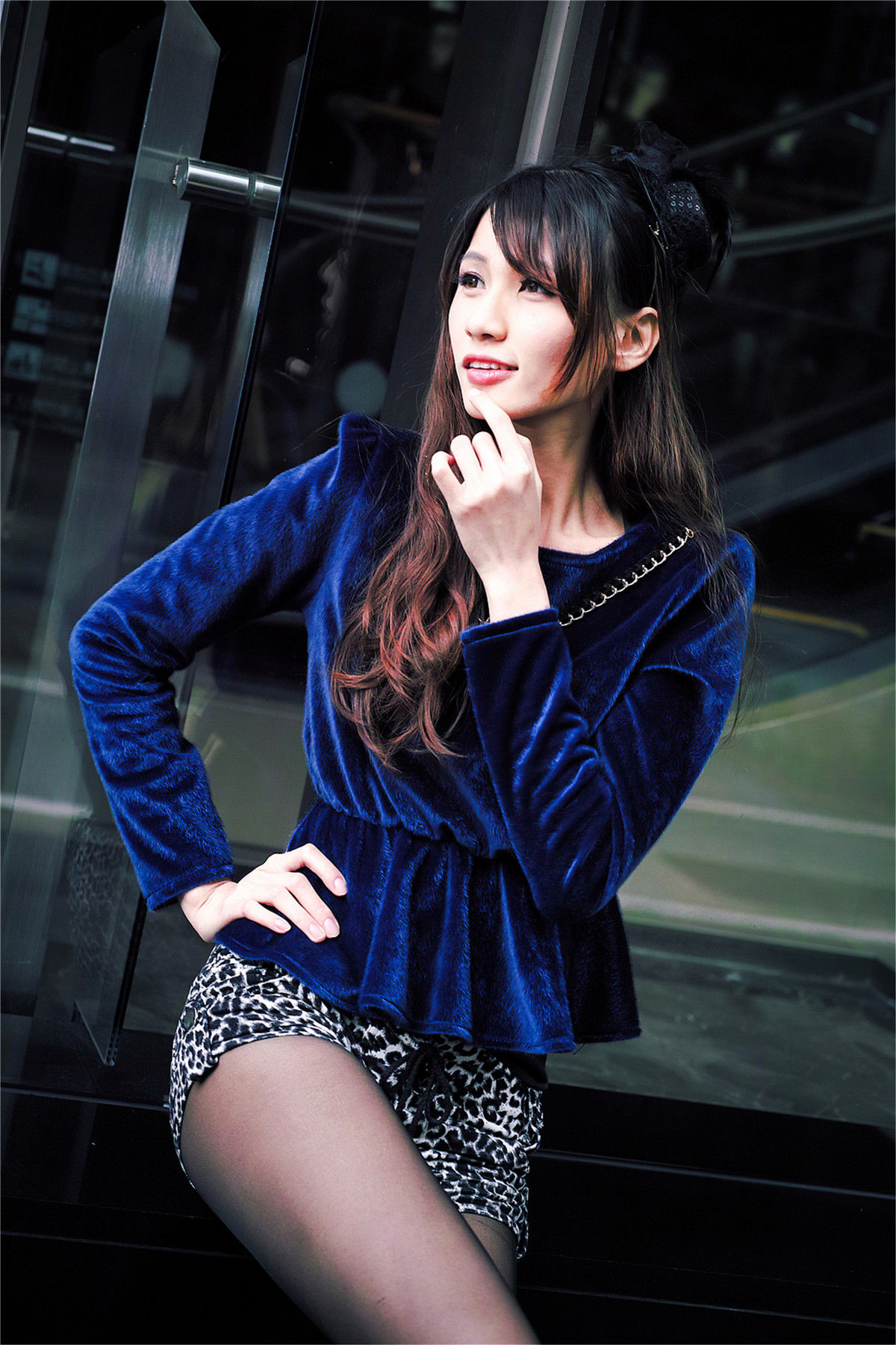 [台湾正妹] 蔡译心Candice《信义商区+東區+華山文創+中山區外拍》 写真集