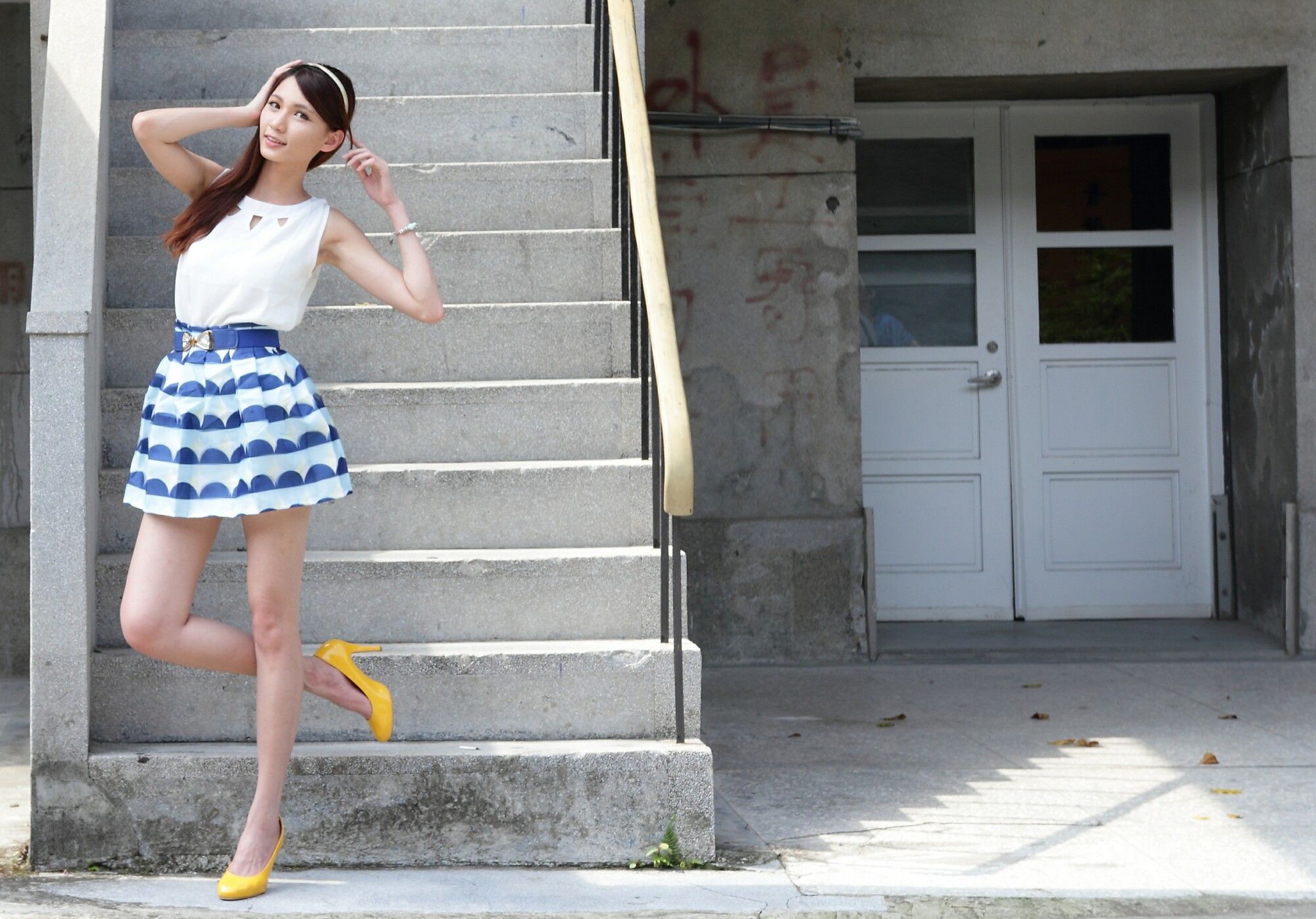 [台湾正妹] 蔡译心Candice《信义商区+東區+華山文創+中山區外拍》 写真集