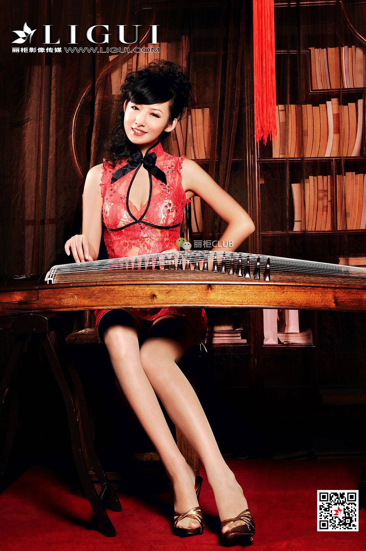 腿模刘钥《古典美丝》 [丽柜LIGUI] 丝袜美腿 写真集