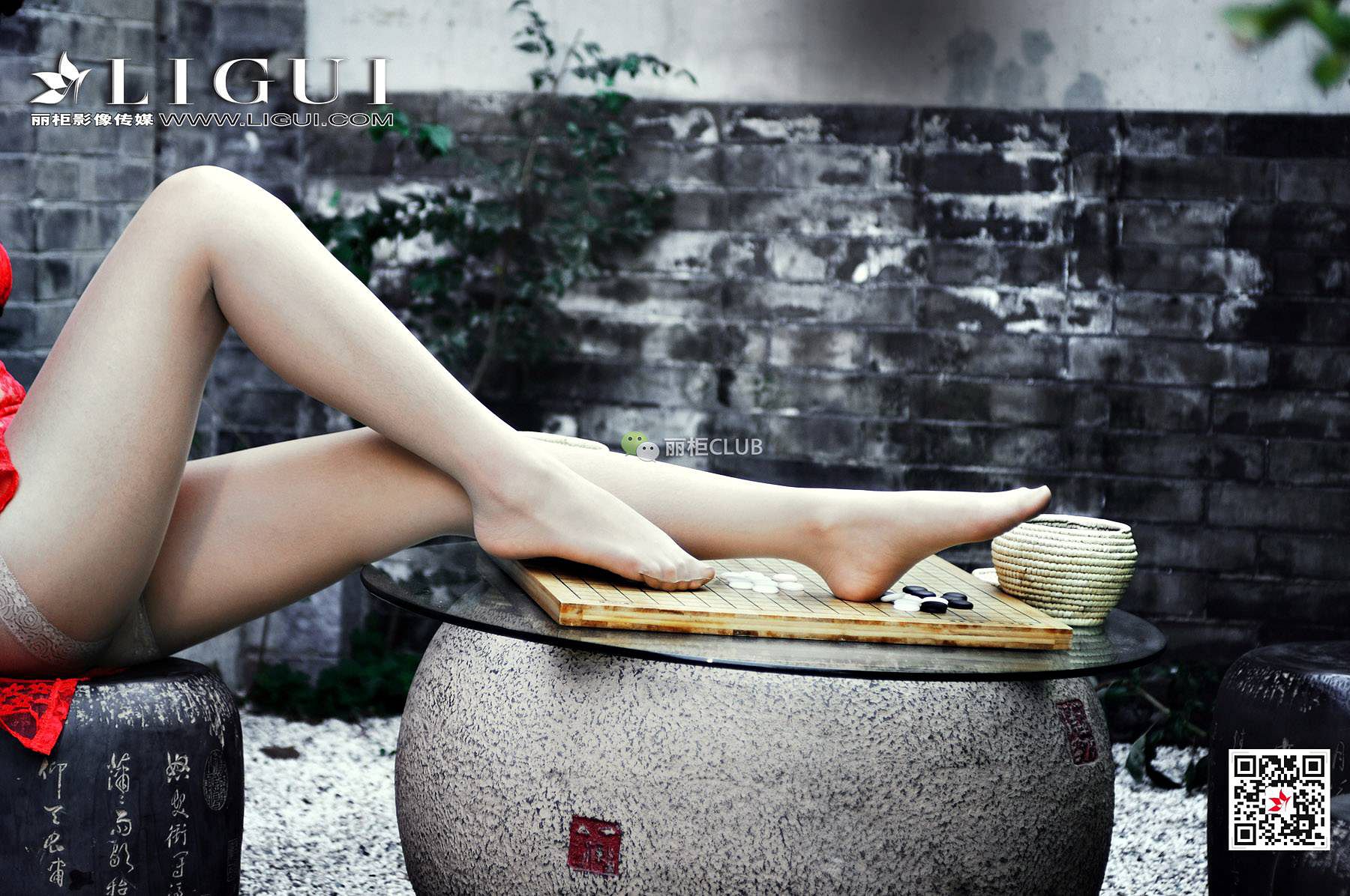 腿模刘钥《古典美丝》 [丽柜LIGUI] 丝袜美腿 写真集