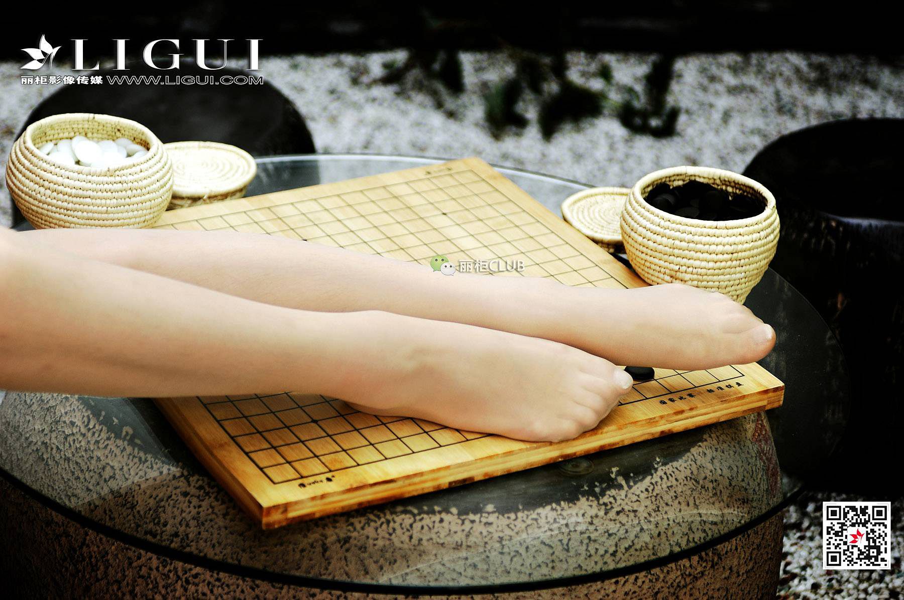 腿模刘钥《古典美丝》 [丽柜LIGUI] 丝袜美腿 写真集