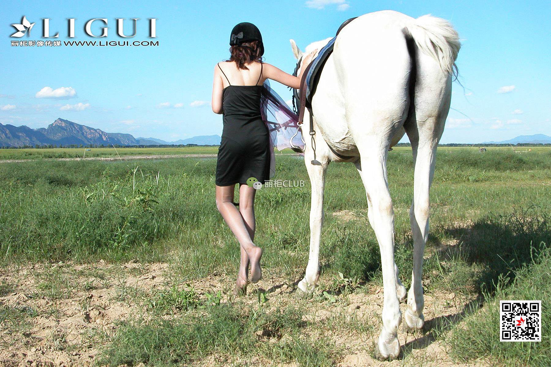 腿模丝高《白马女郎美丝》 [丽柜LIGUI] 美腿丝足 写真集