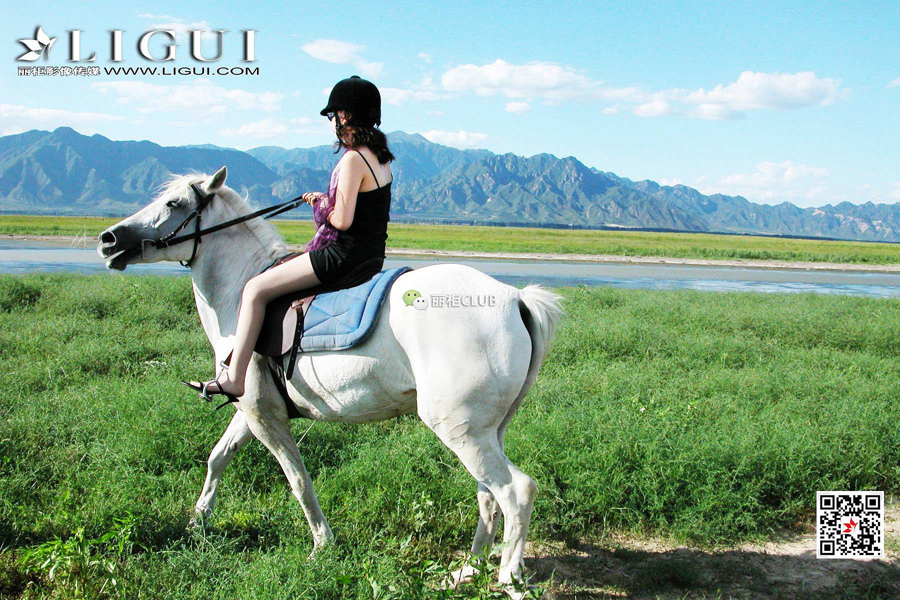 腿模丝高《白马女郎美丝》 [丽柜LIGUI] 美腿丝足 写真集