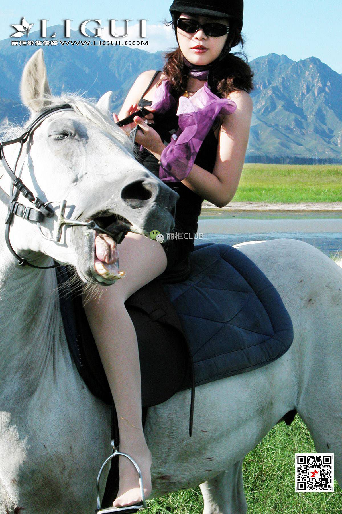 腿模丝高《白马女郎美丝》 [丽柜LIGUI] 美腿丝足 写真集