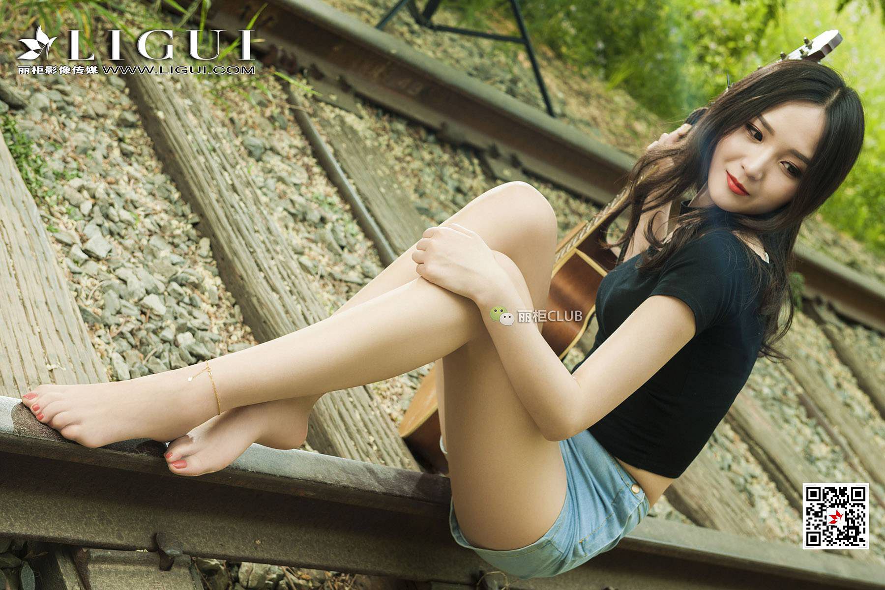 腿模小戈《文艺丝足少女》 [丽柜LIGUI] 美腿丝足 写真集