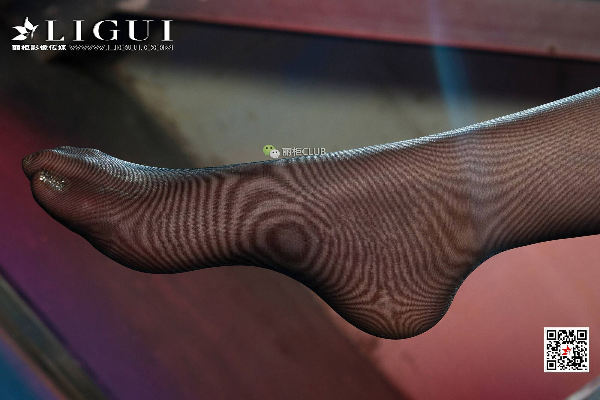 腿模敏儿《黑丝女王美脚》 [丽柜LIGUI] 网络丽人 写真集