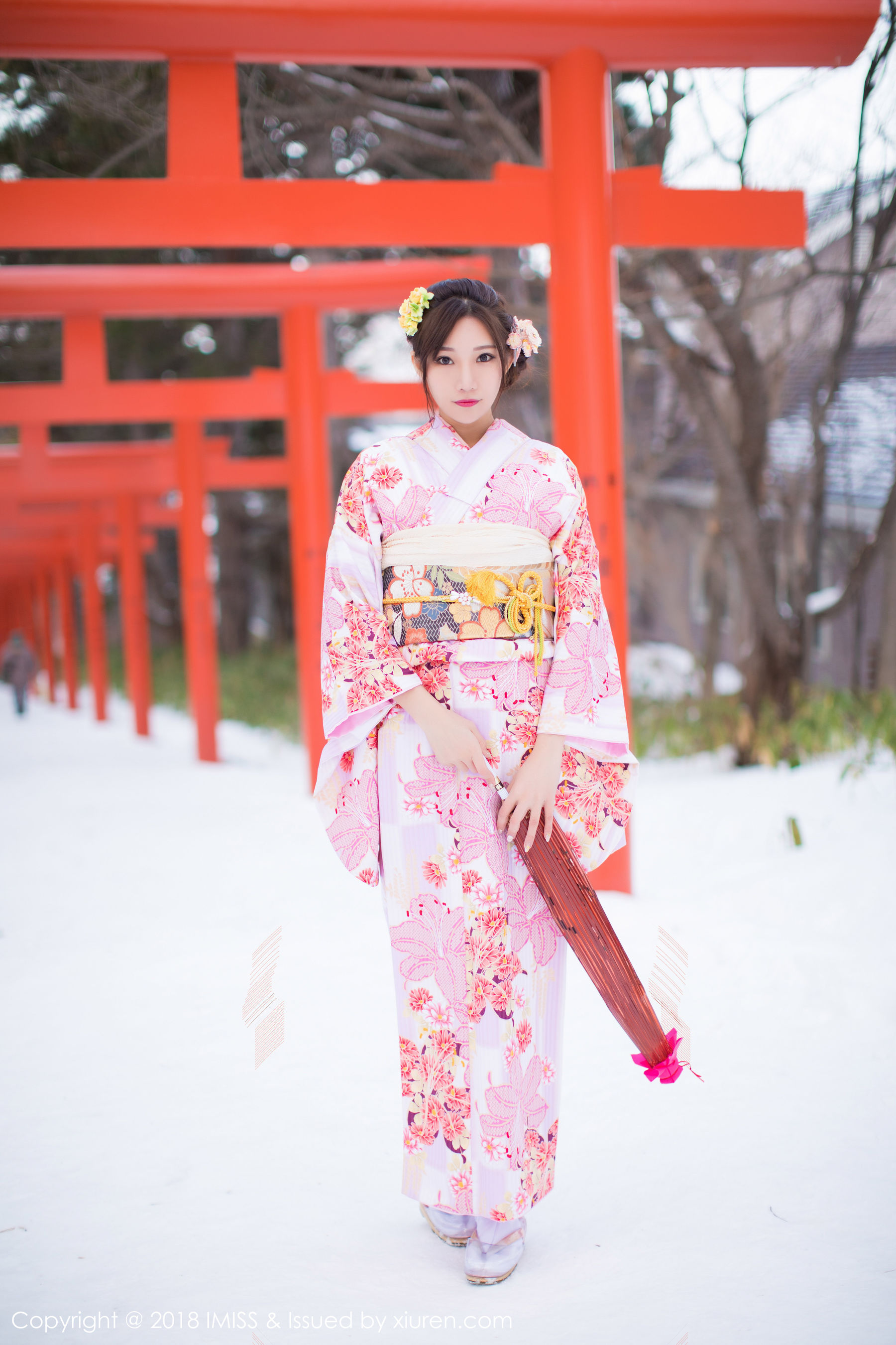 小狐狸Sica《北海道旅拍丝袜》 [爱蜜社IMiss] Vol.256 写真集