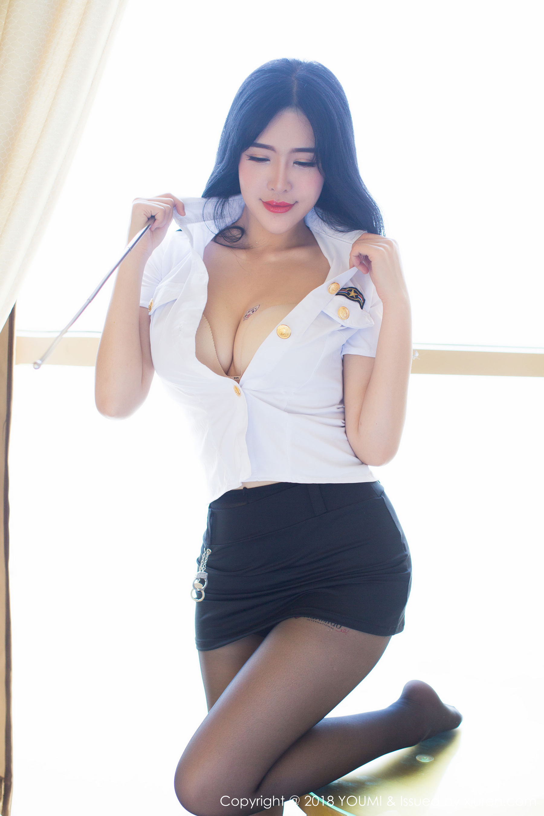 刘钰儿《性感情趣制服系列》 [尤蜜荟YouMi] Vol.185 写真集