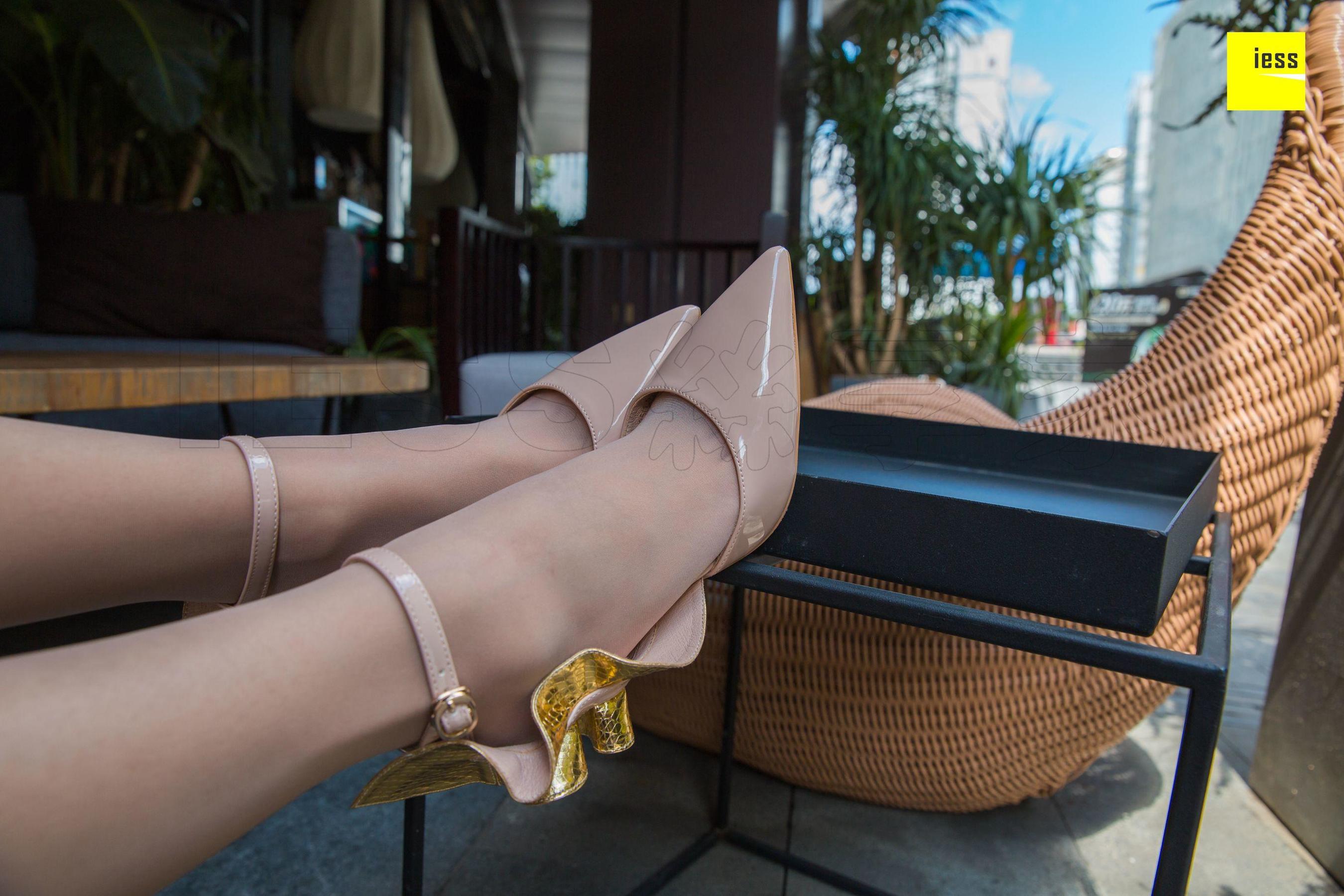 婉萍 《婉萍小仙女肉丝》 [异思趣向IESS] 丝享家265 写真集