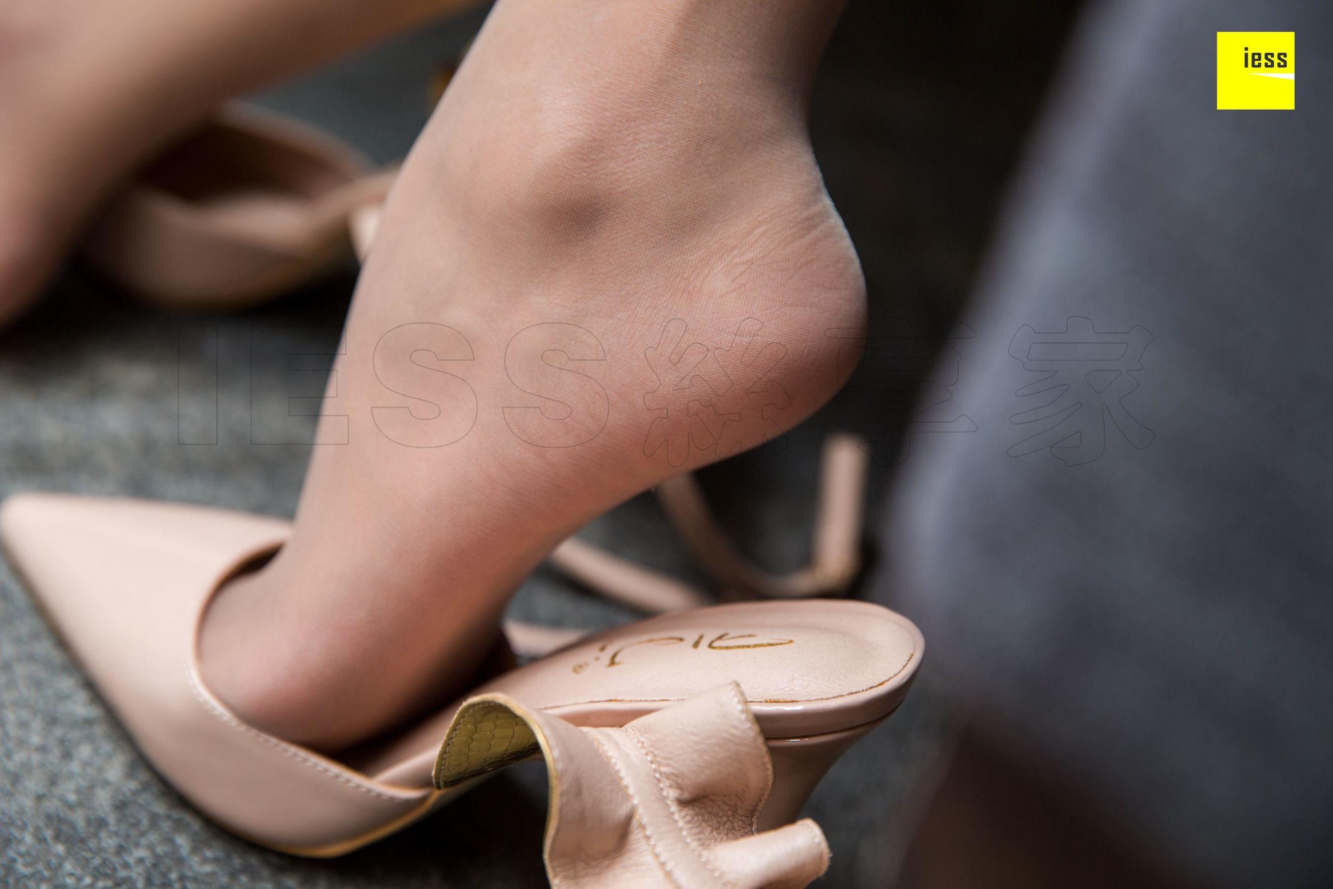 婉萍 《婉萍小仙女肉丝》 [异思趣向IESS] 丝享家265 写真集