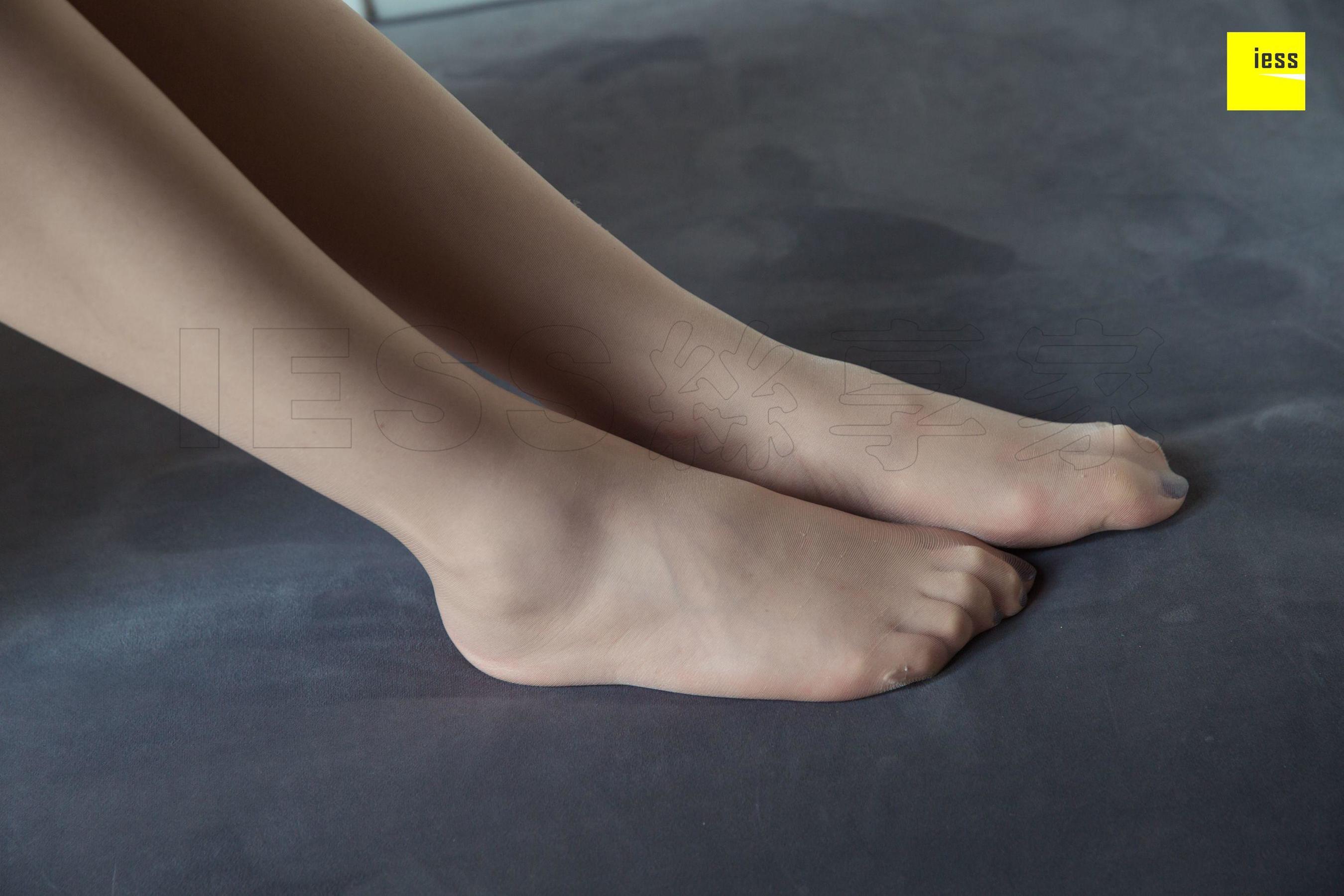 九妹 《九妹也可以很酷》[异思趣向IESS] 丝享家275 写真集