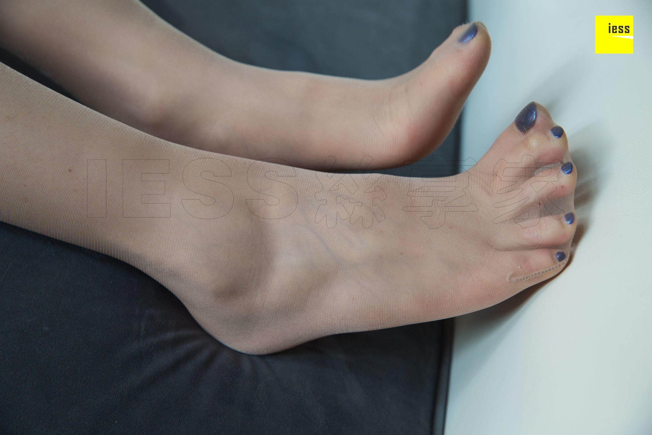 九妹 《九妹也可以很酷》[异思趣向IESS] 丝享家275 写真集