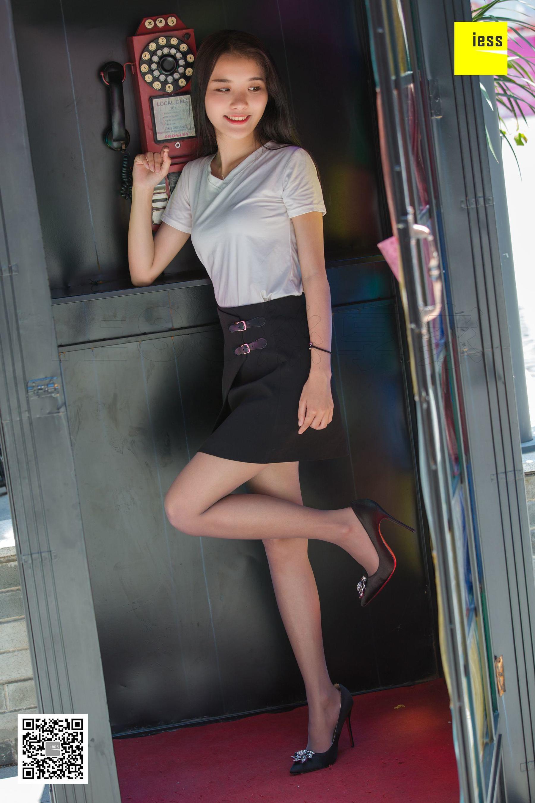 婉萍 《婉萍知性超高跟灰丝》[异思趣向IESS] 丝享家276 写真集