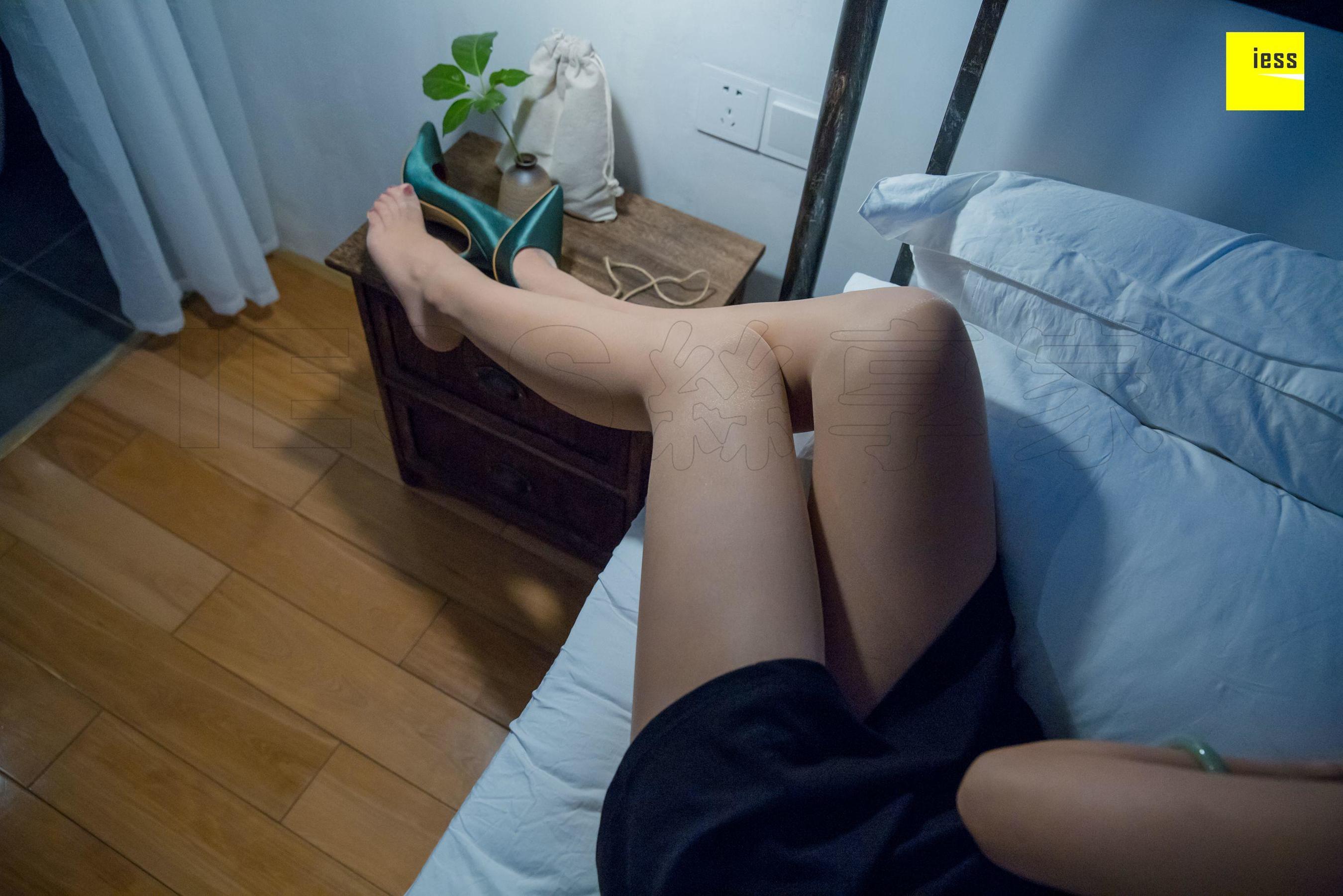 秋秋 《傍晚的欲望时光》[异思趣向IESS] 丝享家287 写真集