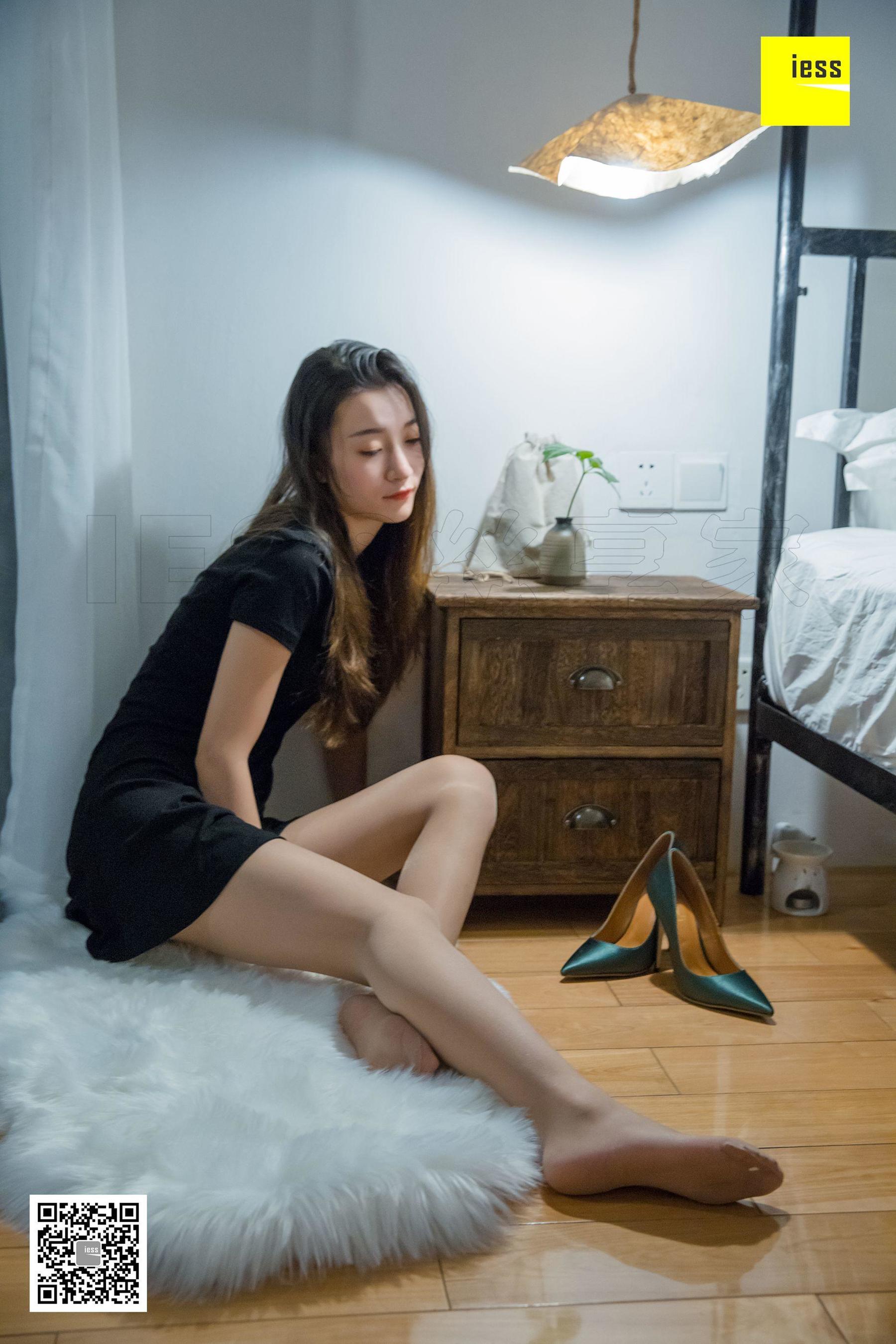 秋秋 《傍晚的欲望时光》[异思趣向IESS] 丝享家287 写真集