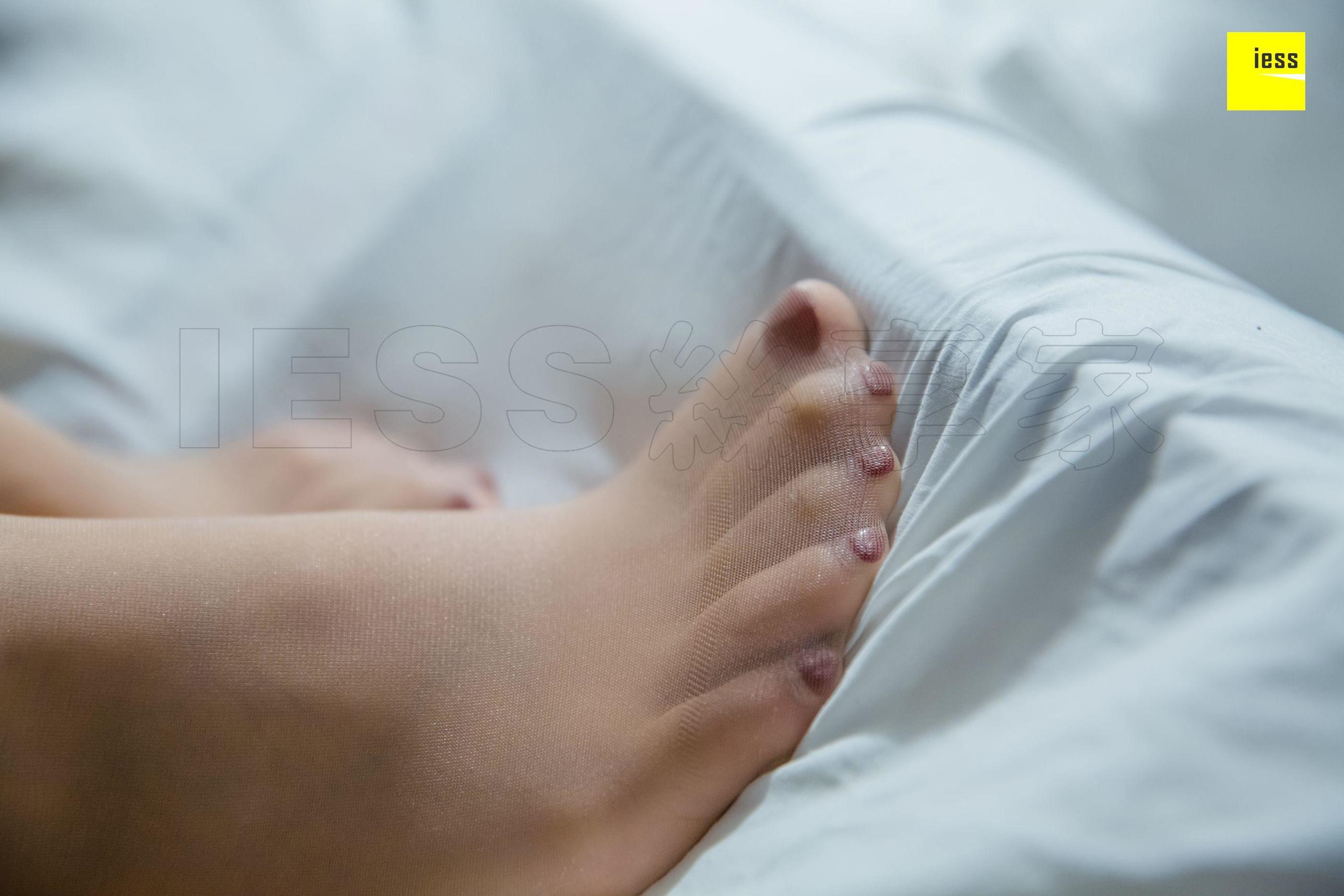 秋秋 《傍晚的欲望时光》[异思趣向IESS] 丝享家287 写真集