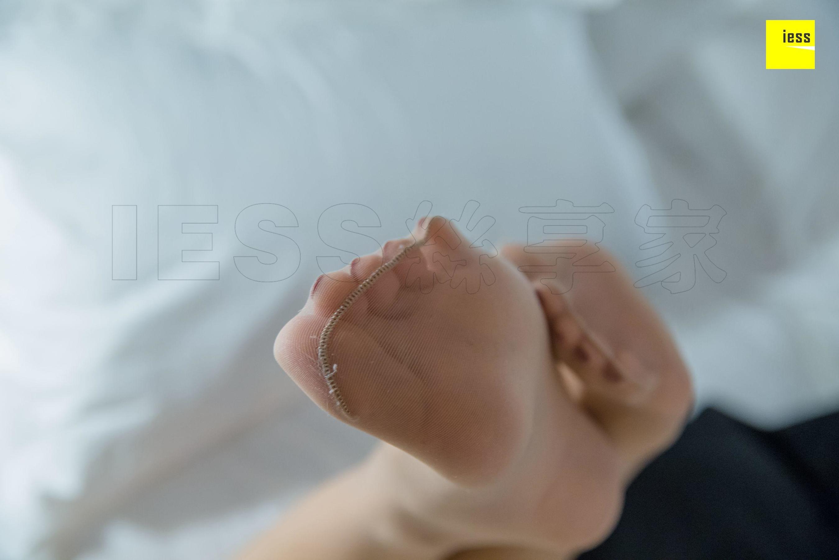 秋秋 《傍晚的欲望时光》[异思趣向IESS] 丝享家287 写真集