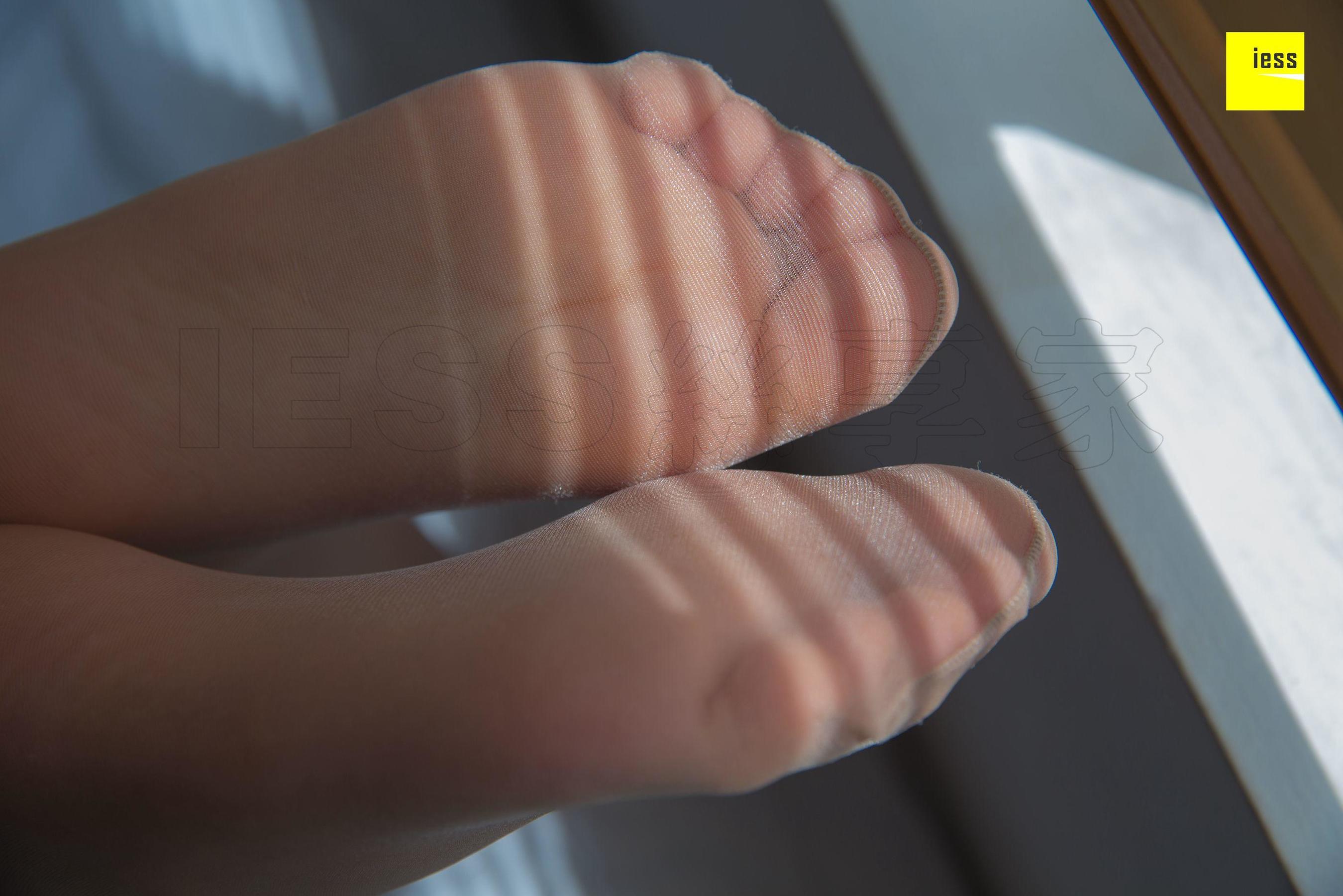 文欣 《百叶窗下的秘密》[异思趣向IESS] 丝享家293 写真集