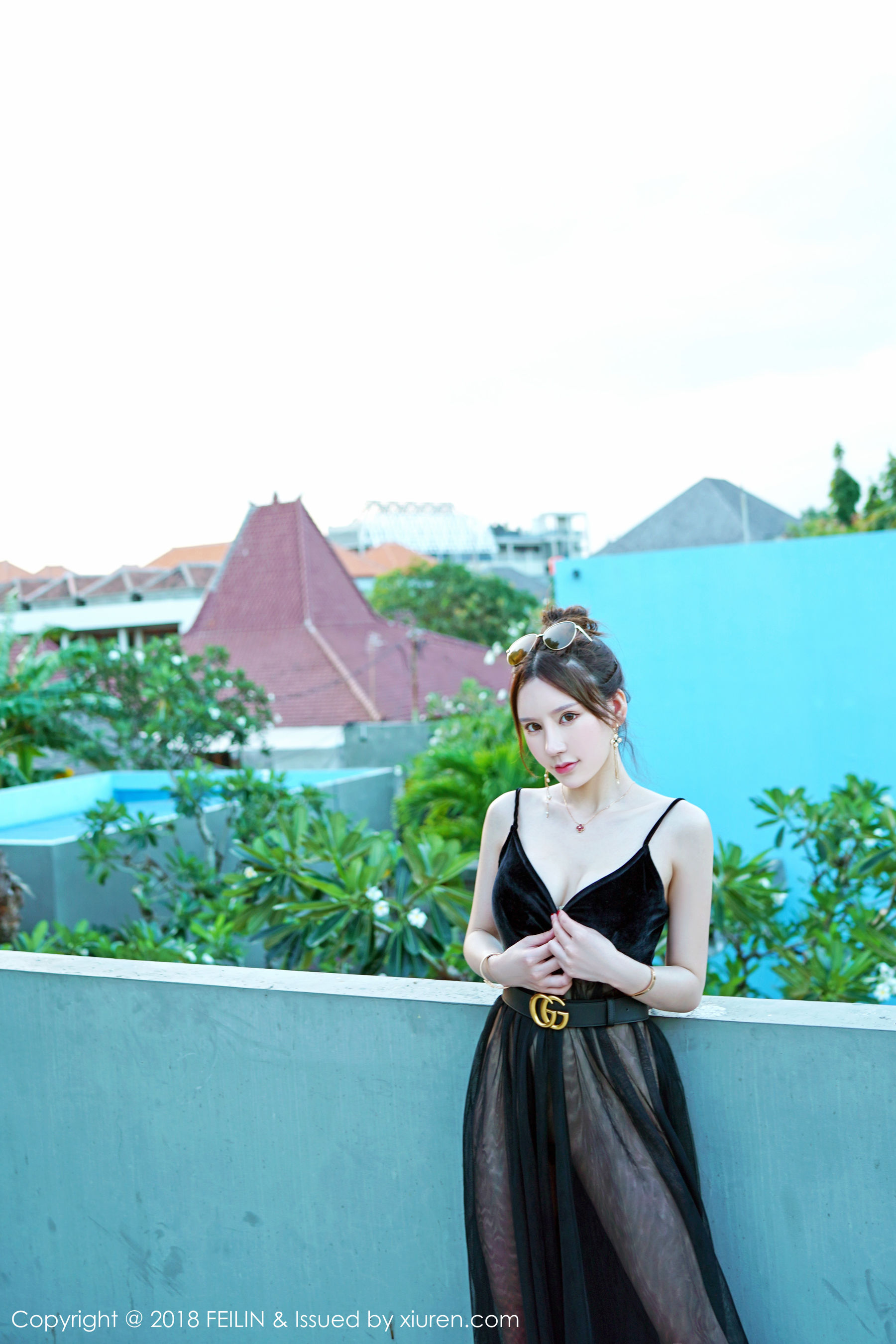 周于希《若隐若现的曲线诱惑》 [嗲囡囡FEILIN] VOL.163 写真集