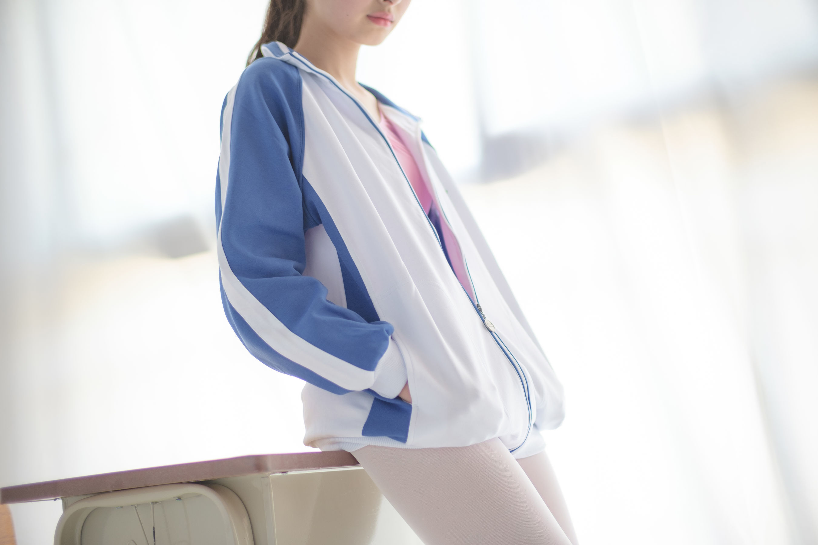 《白丝粉红少女》 [森萝财团] R15-012 写真集