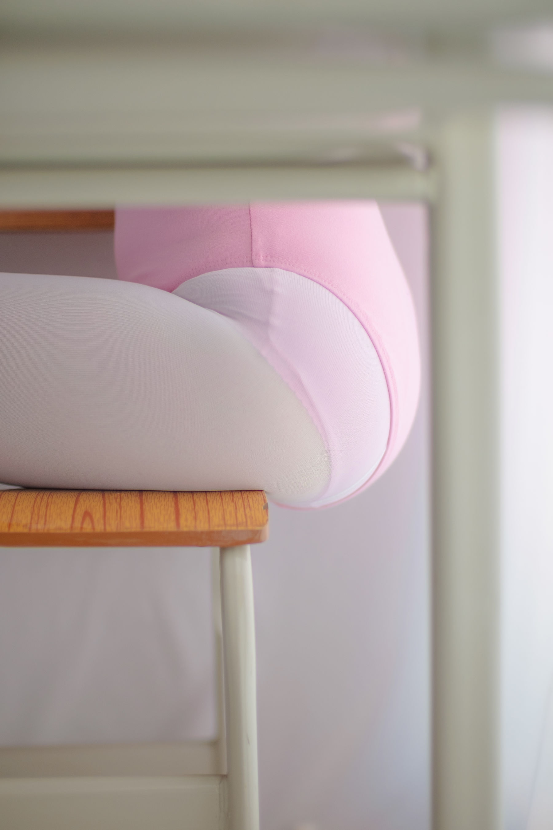 《白丝粉红少女》 [森萝财团] R15-012 写真集