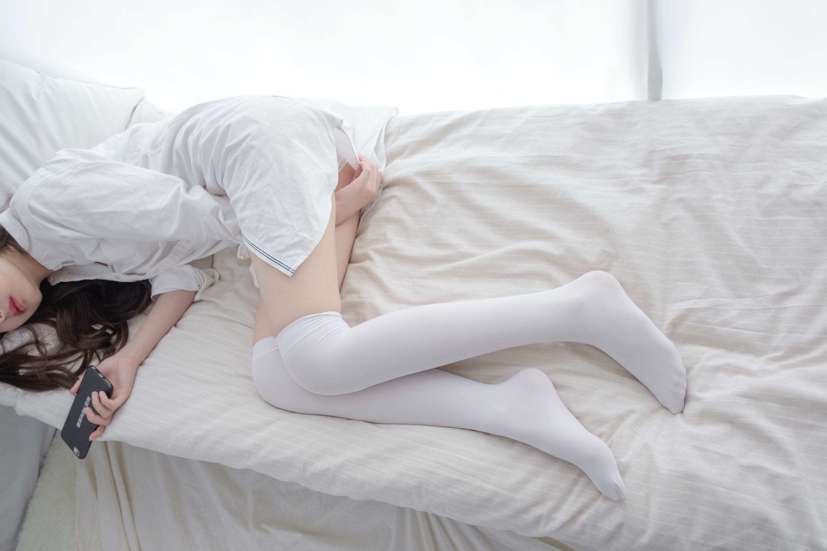 《白 - 丝》 [森萝财团] R15-022 写真集