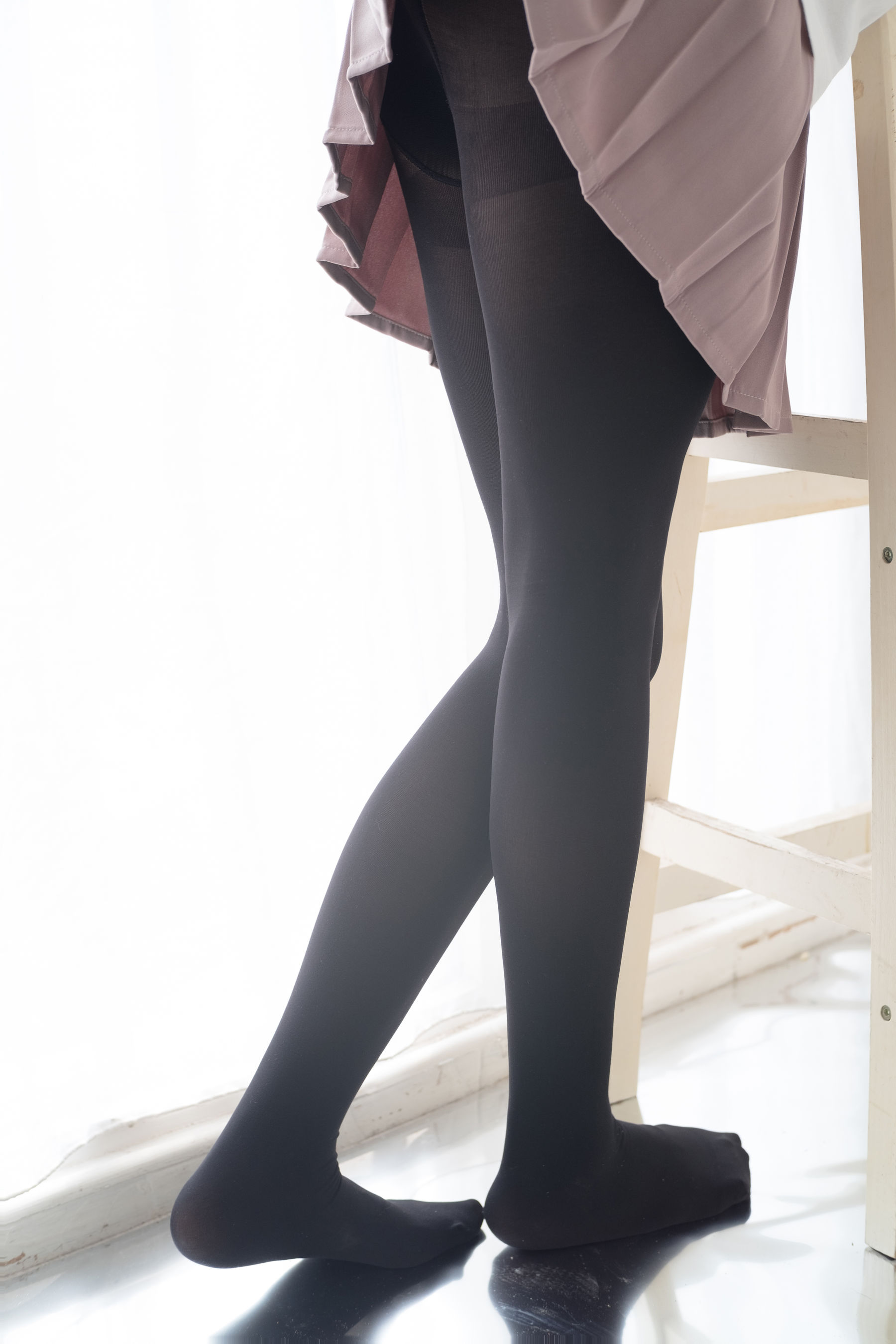 《慢慢脱下你的黑丝》 [森萝财团] R15-029 写真集