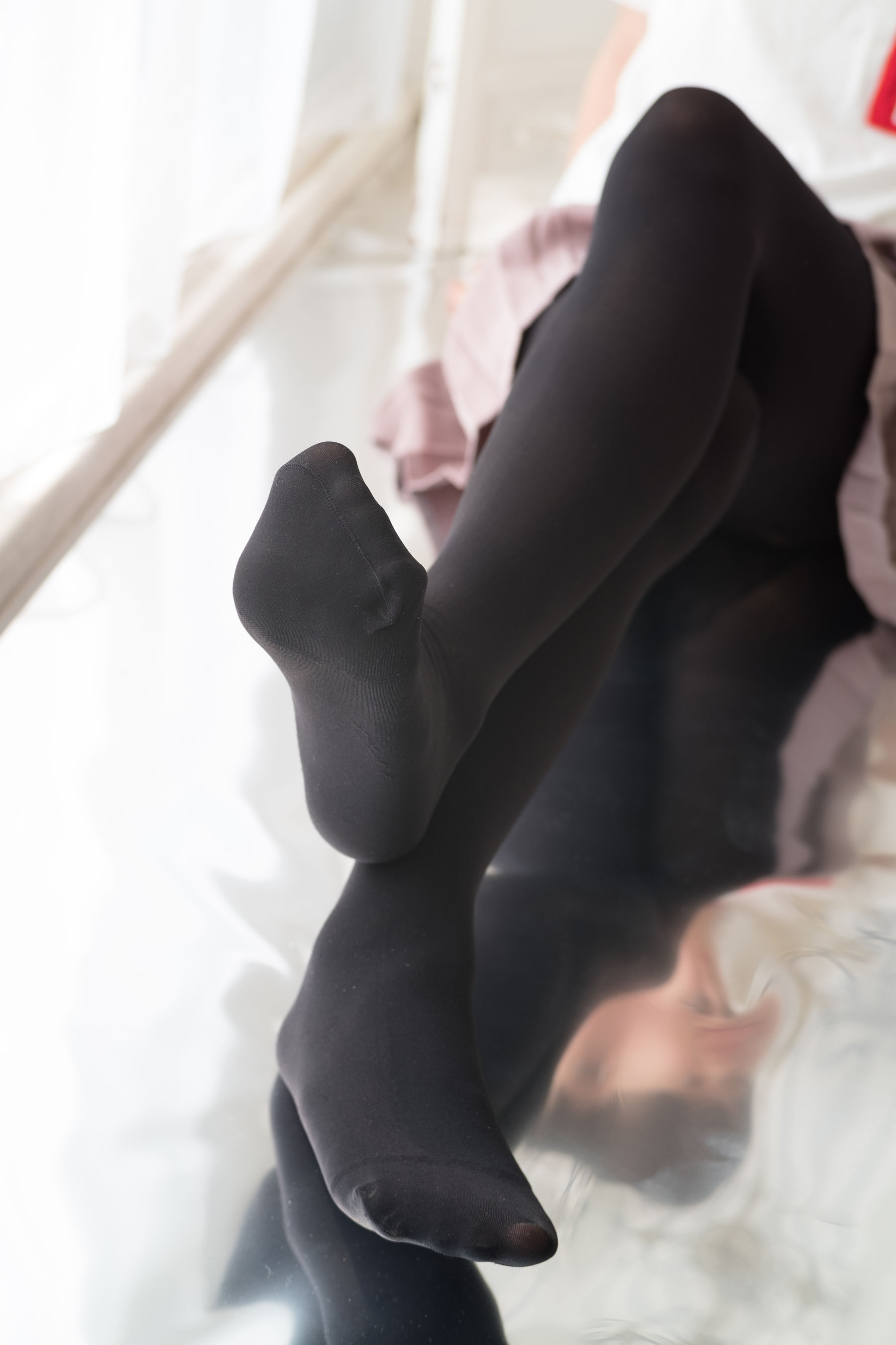 《慢慢脱下你的黑丝》 [森萝财团] R15-029 写真集