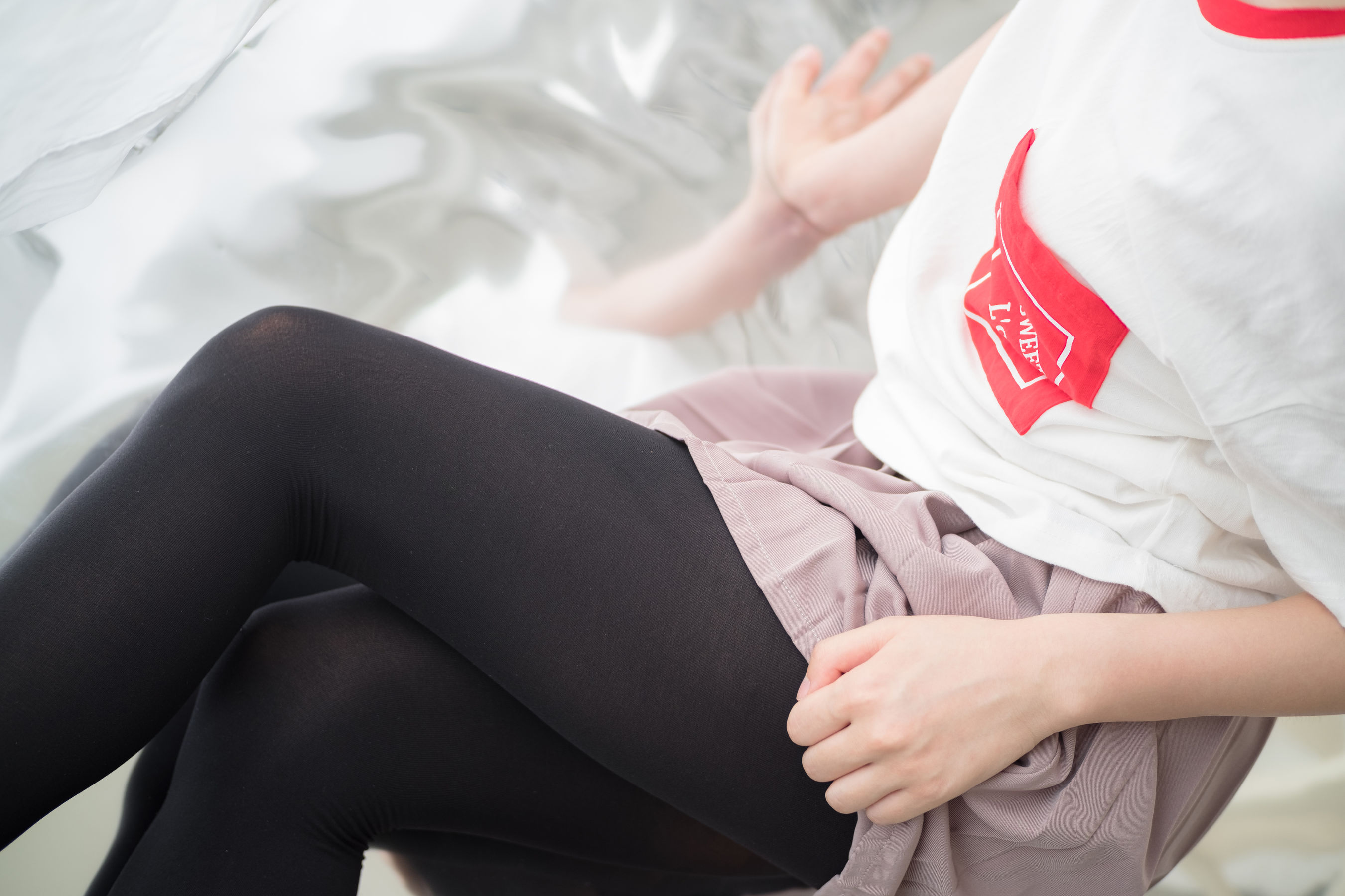 《慢慢脱下你的黑丝》 [森萝财团] R15-029 写真集