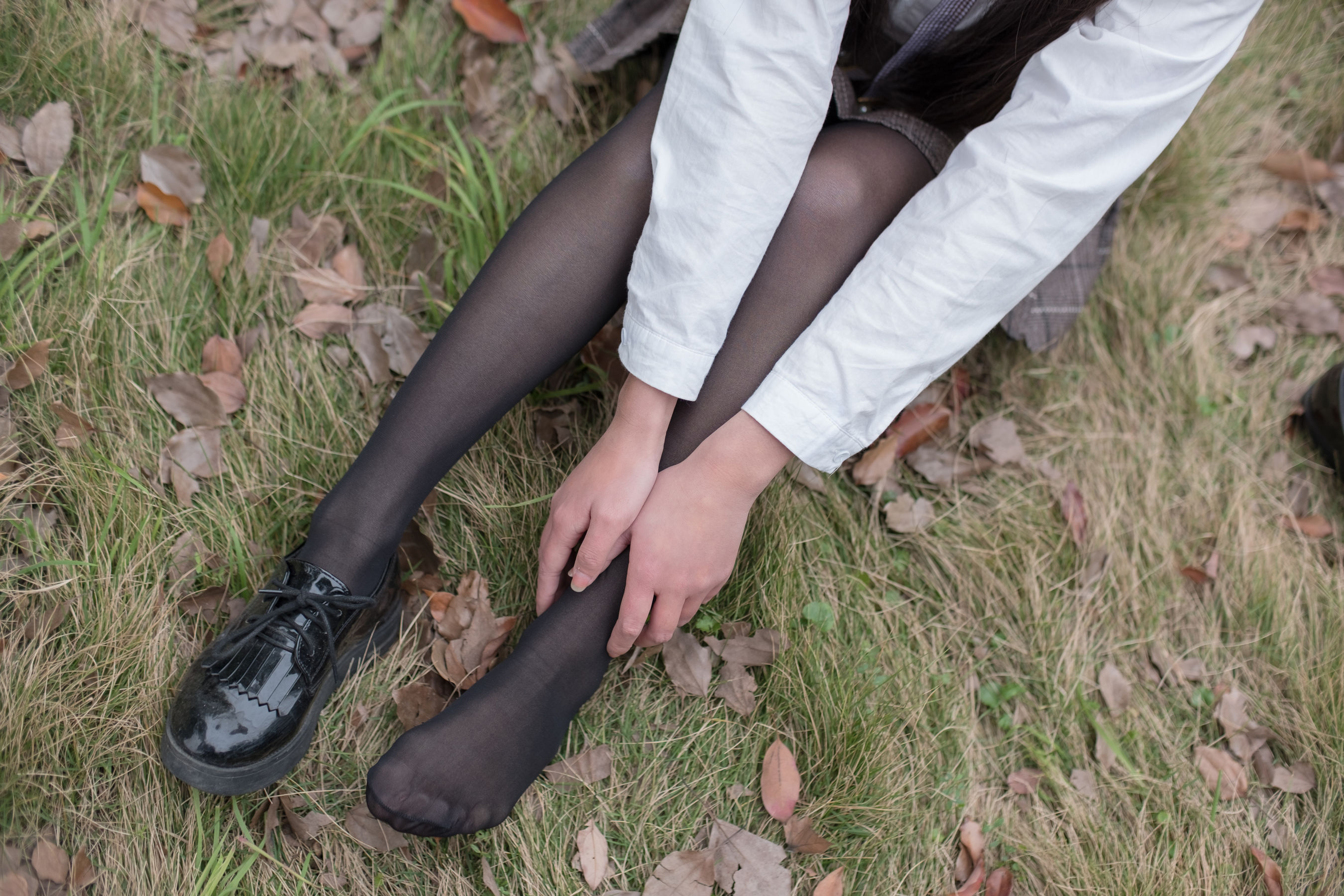 《学妹教室玩黑丝》 [森萝财团] R15-043 写真集