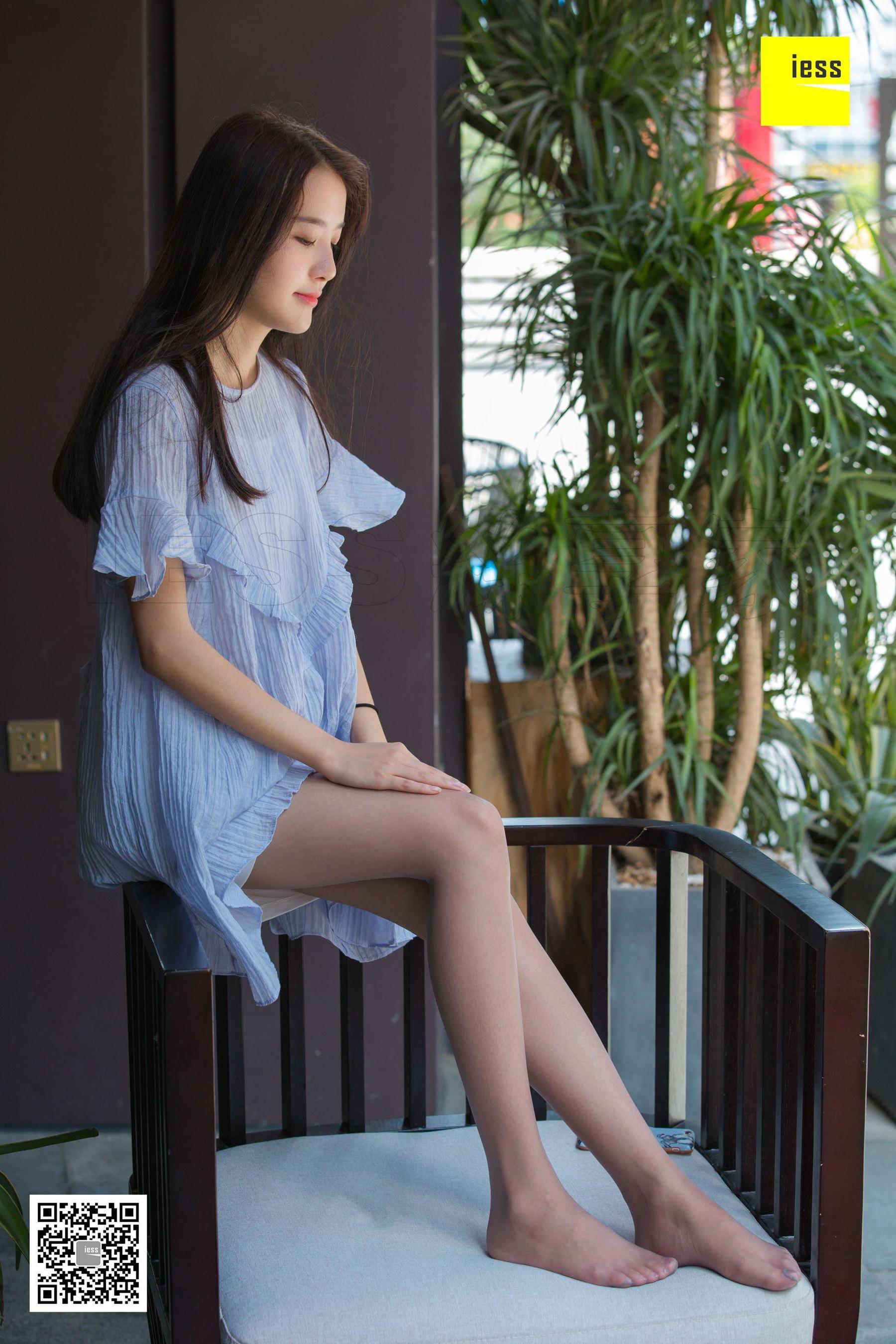 模特婉萍 《婉萍素雅风灰丝》[异思趣向IESS] 写真集