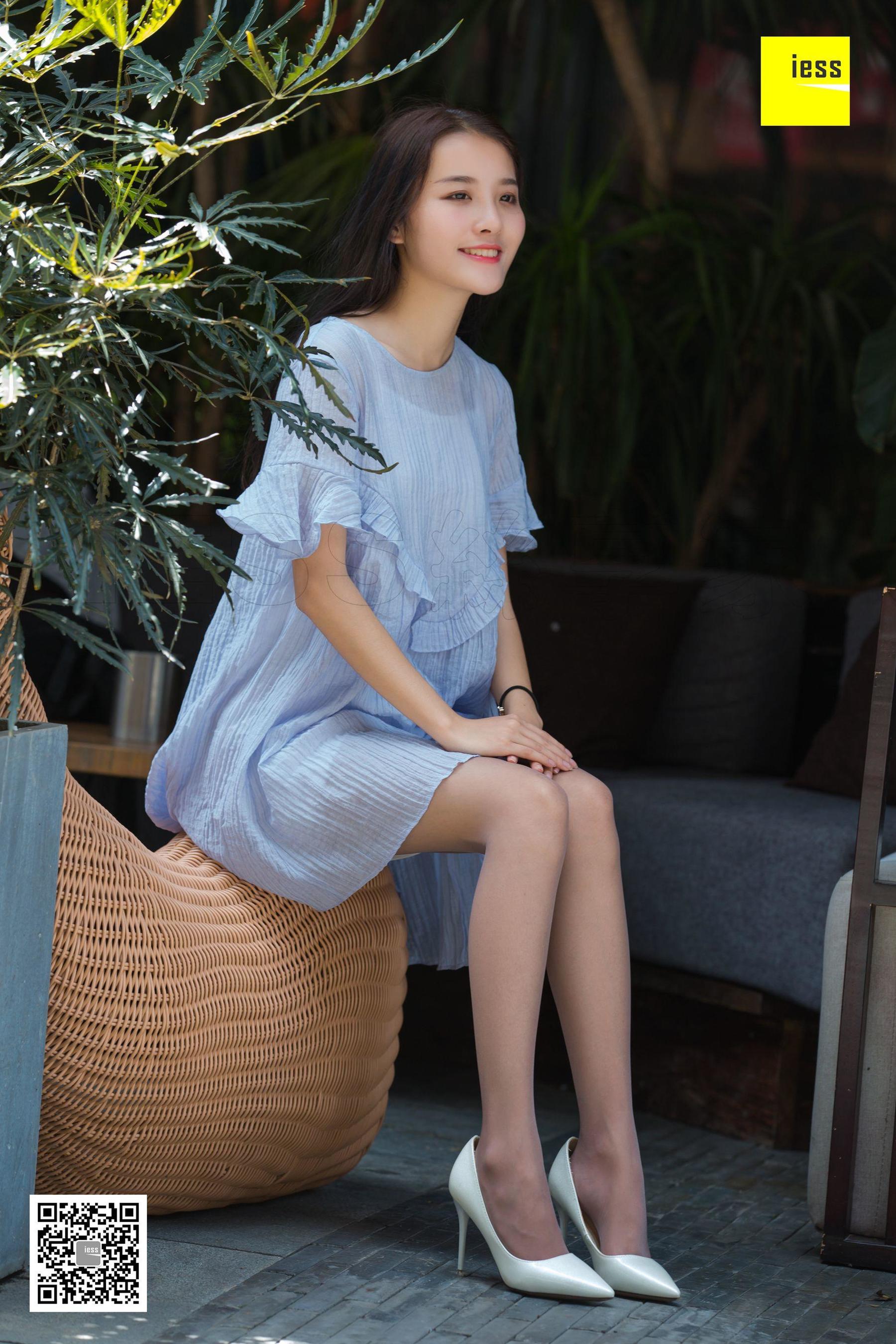 模特婉萍 《婉萍素雅风灰丝》[异思趣向IESS] 写真集