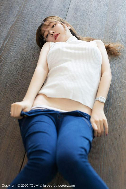 王雨纯YOUMI高清写真图VOL.407普吉岛旅拍美臀牛仔裤