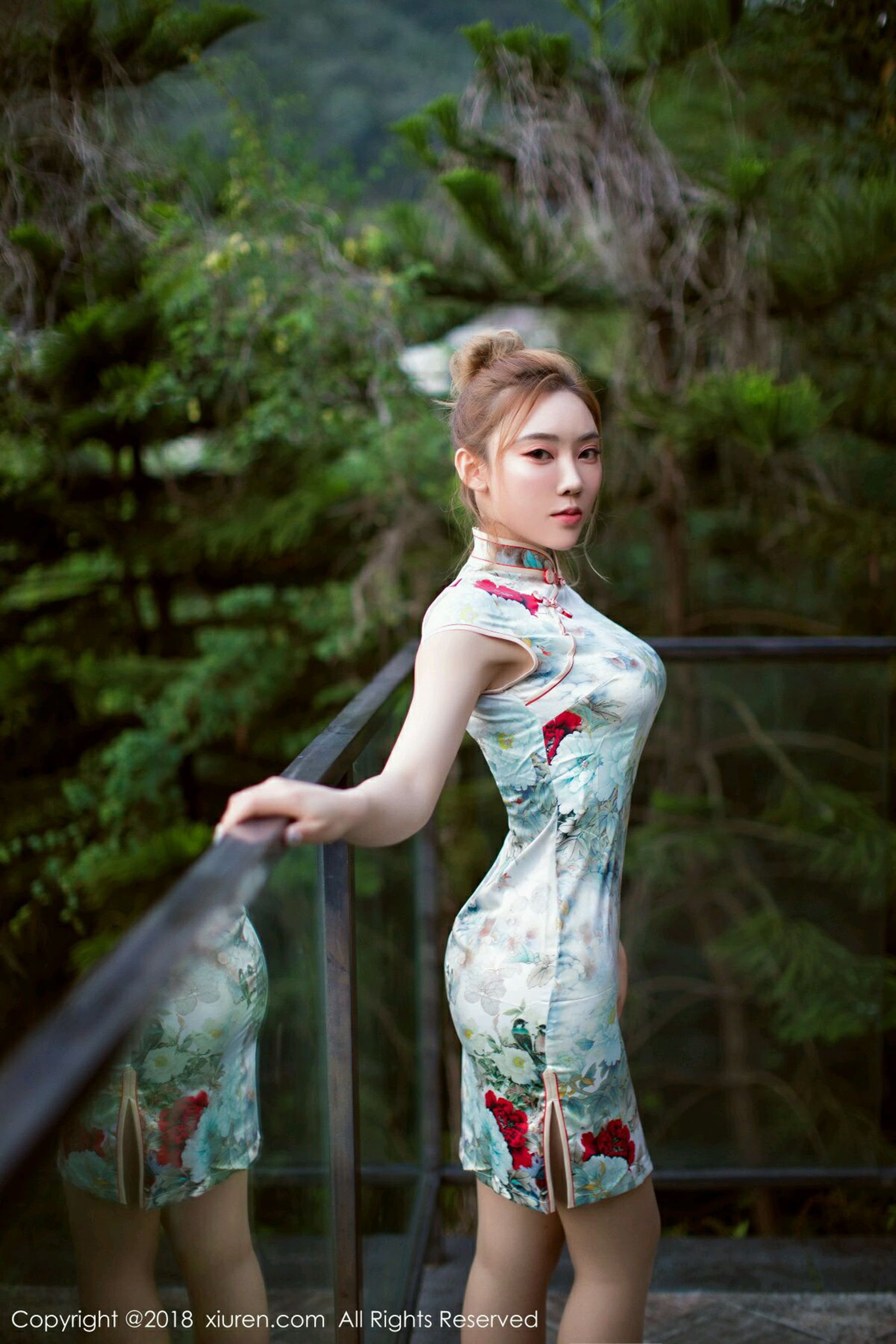 萌汉药baby《旗袍+连体肉丝系列~~》 [秀人XIUREN] No.1237 写真集