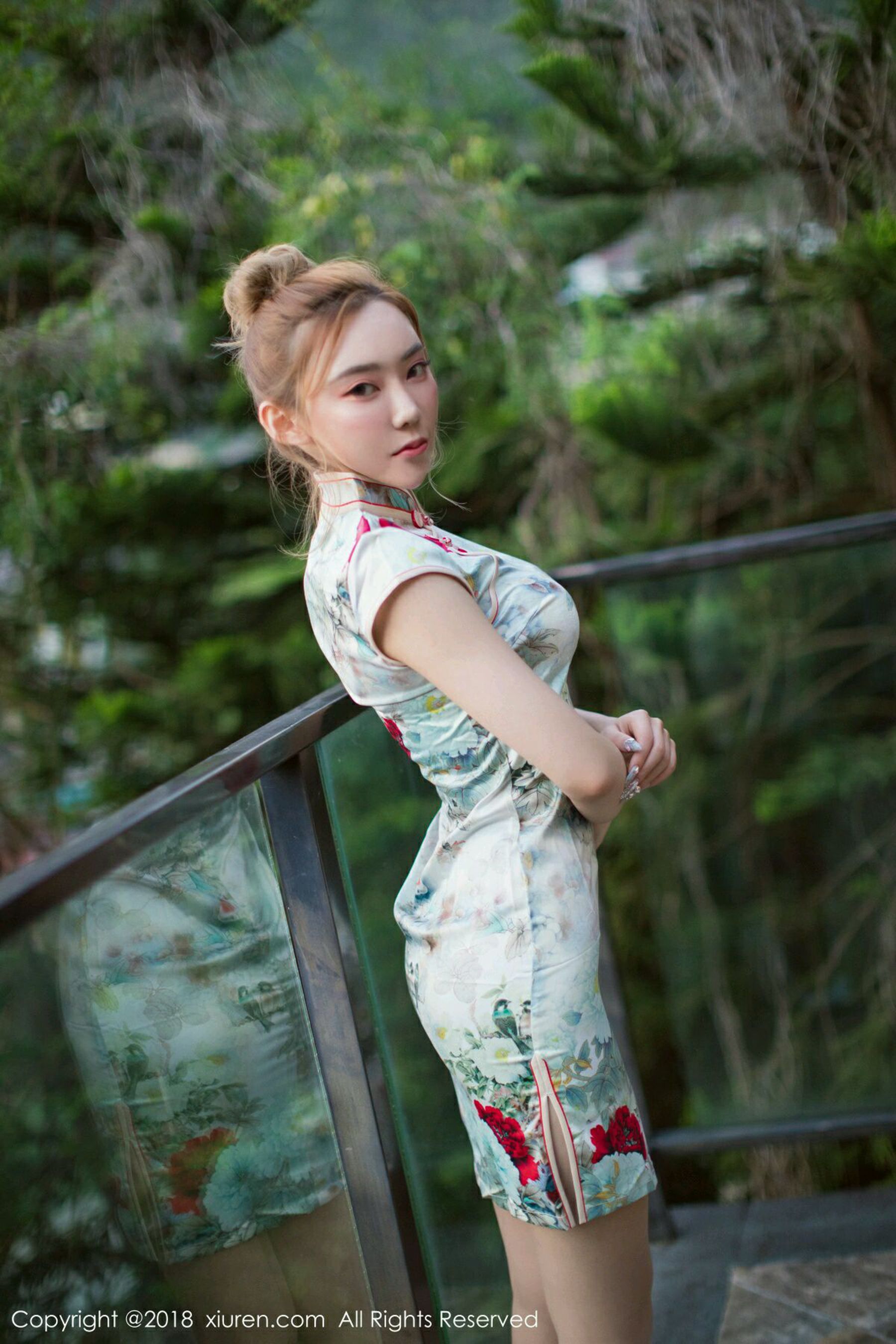 萌汉药baby《旗袍+连体肉丝系列~~》 [秀人XIUREN] No.1237 写真集