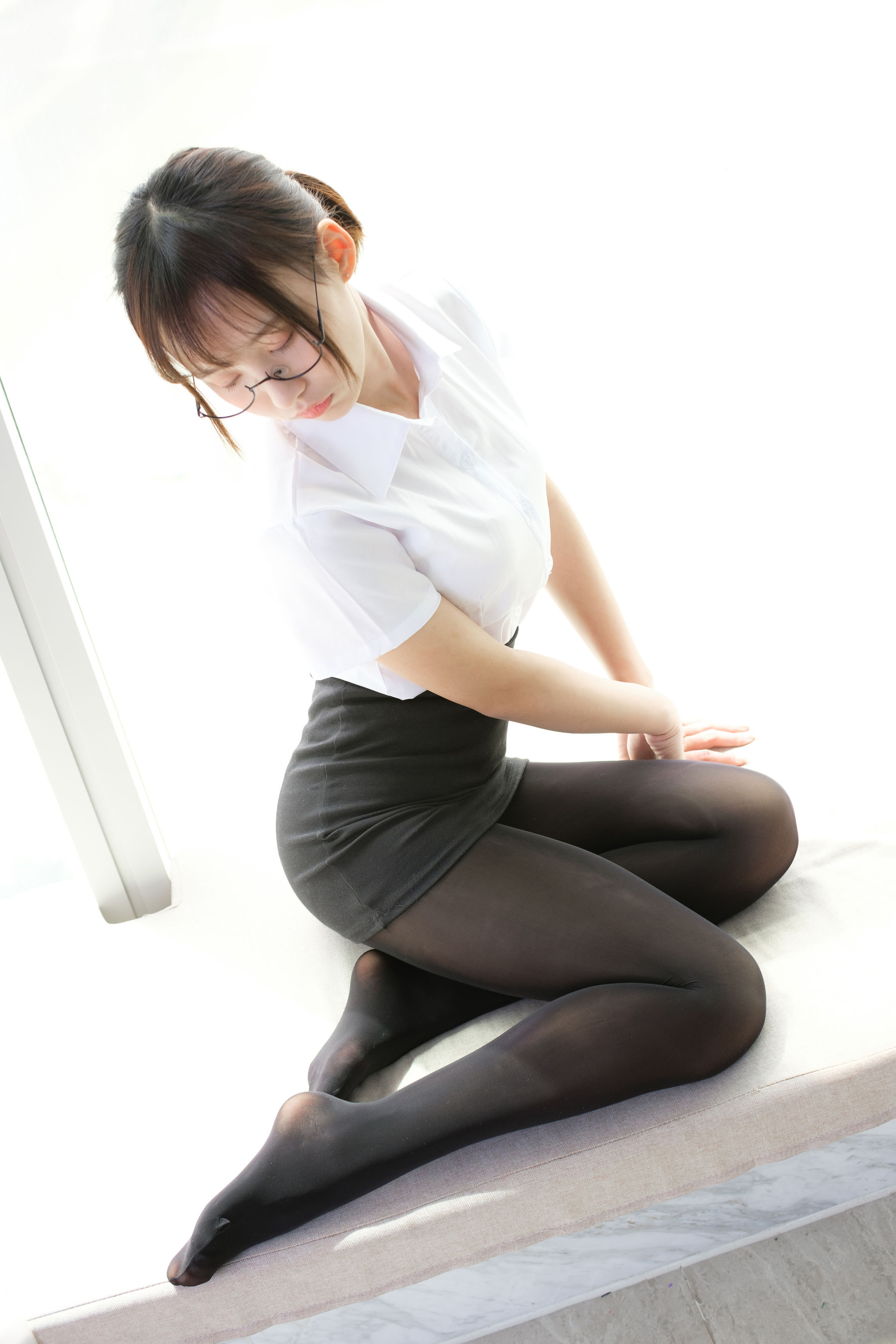 《OL黑丝》 [森萝财团] X-023 写真集