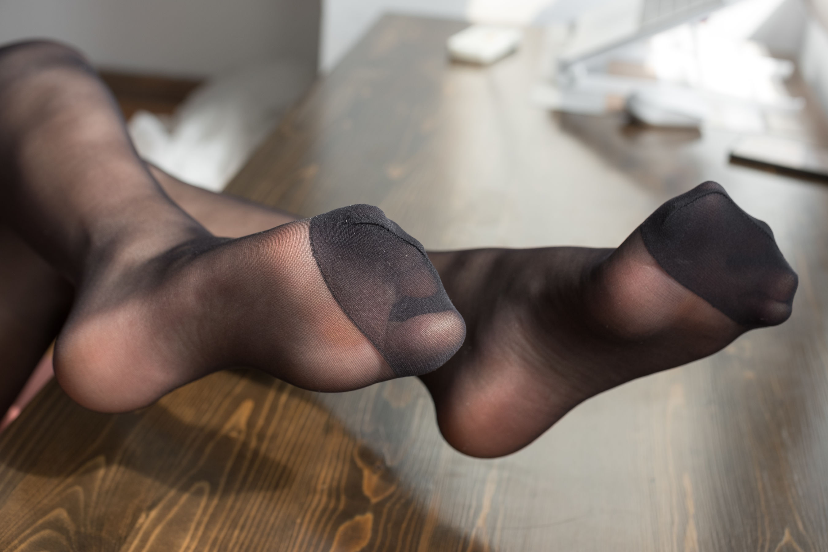 《纯情少女 性感黑丝》 [森萝财团] X-040 写真集