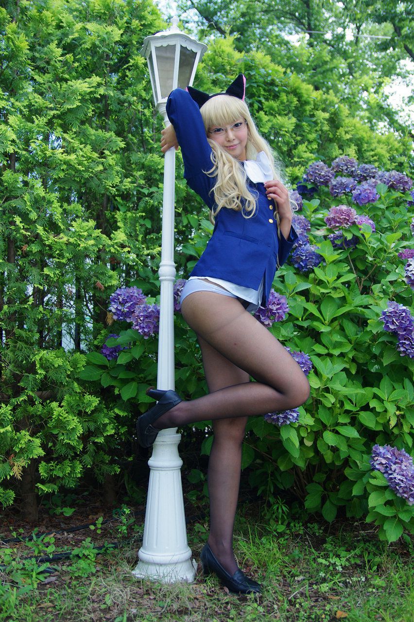 Necoco(猫子) 《Strike Witches》Perrine-H. Clostermann+《放課後プレイ》Kanojo 写真集