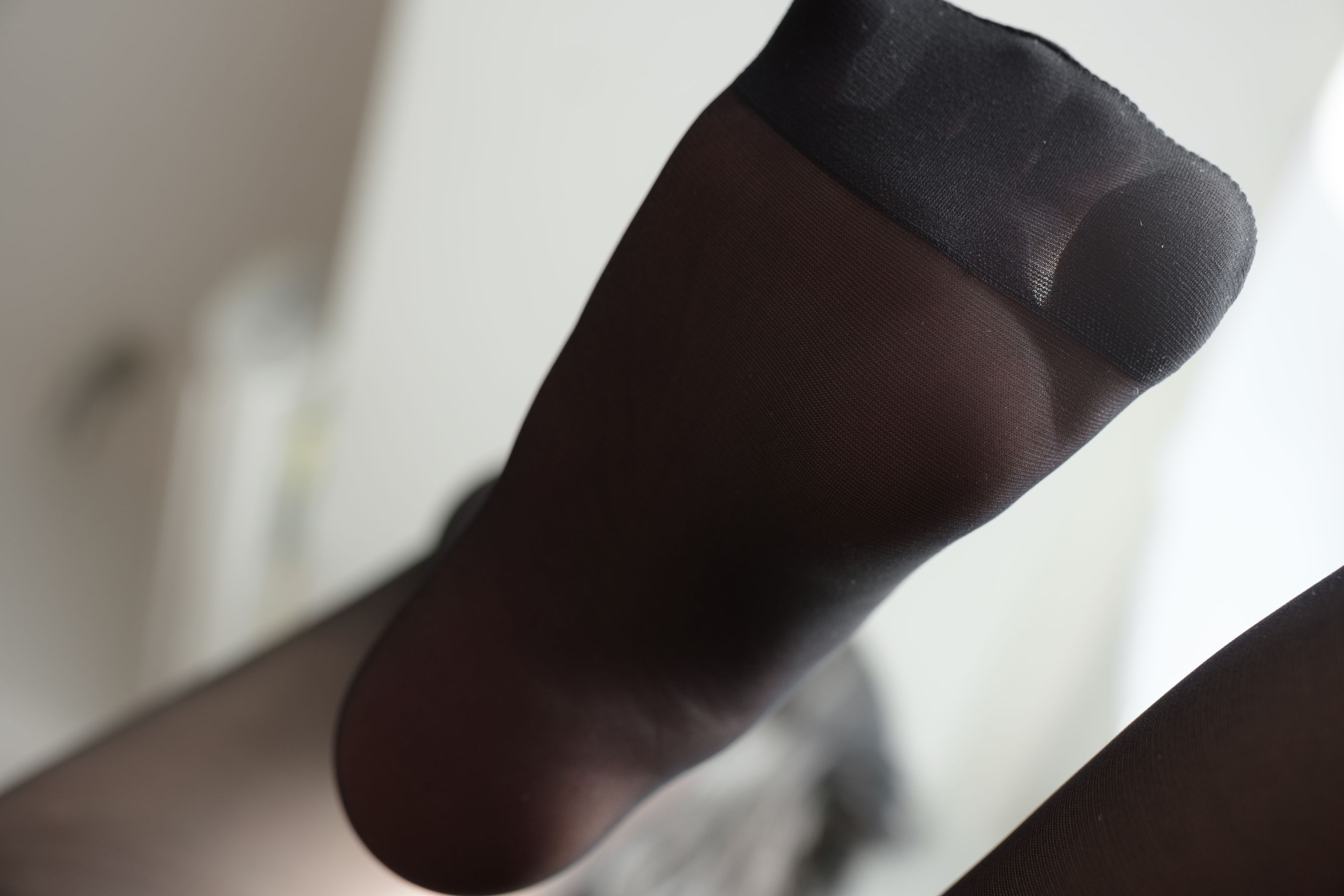 《纯情少女 性感黑丝》 [森萝财团] X-040 写真集