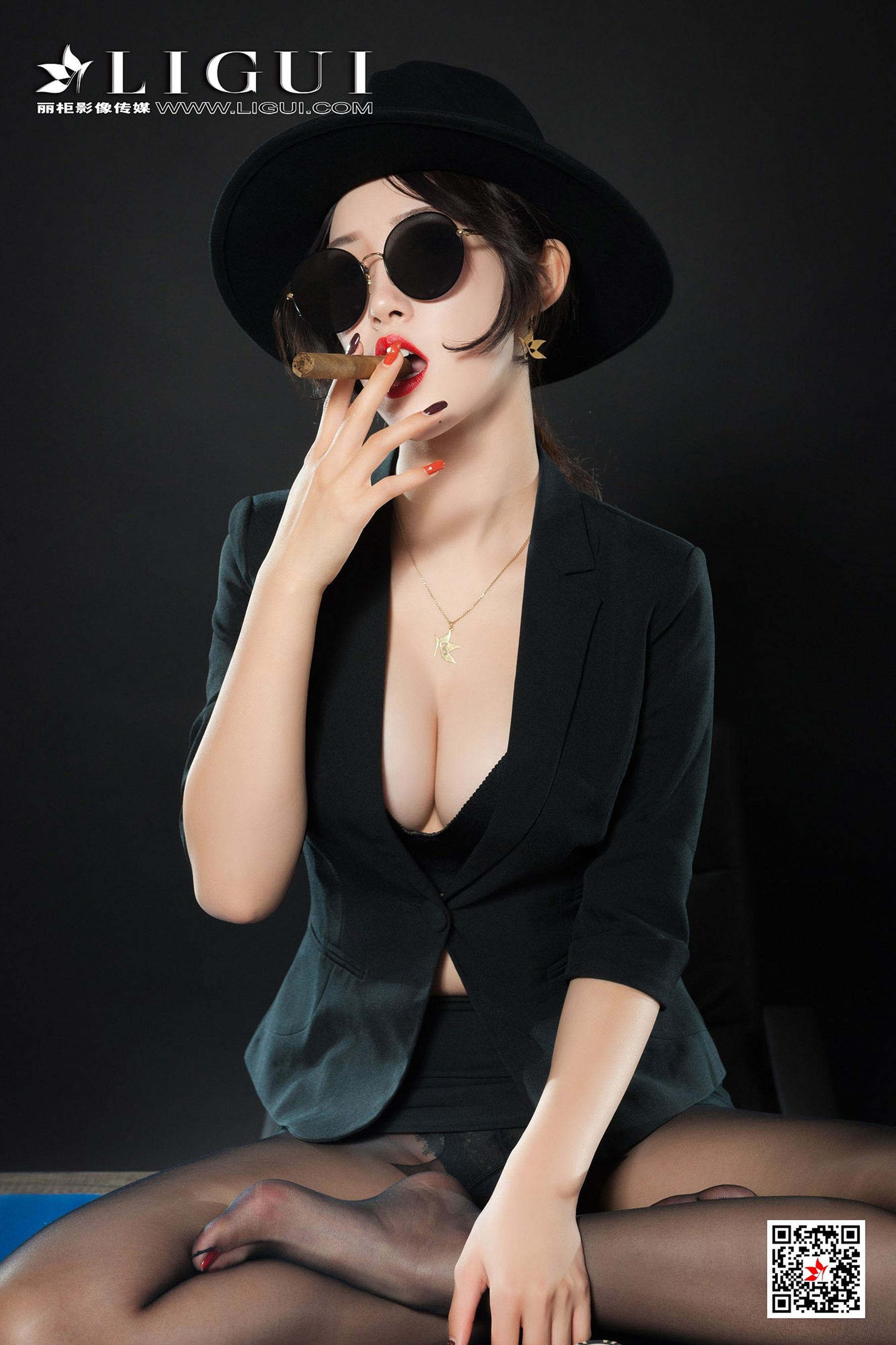腿模筱筱《赌场黑丝女王》 [丽柜Ligui] 写真集