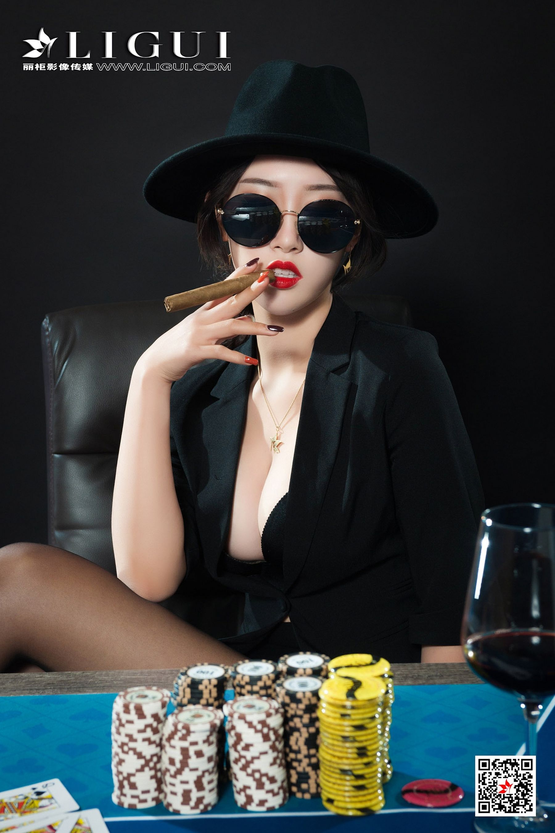 腿模筱筱《赌场黑丝女王》 [丽柜Ligui] 写真集