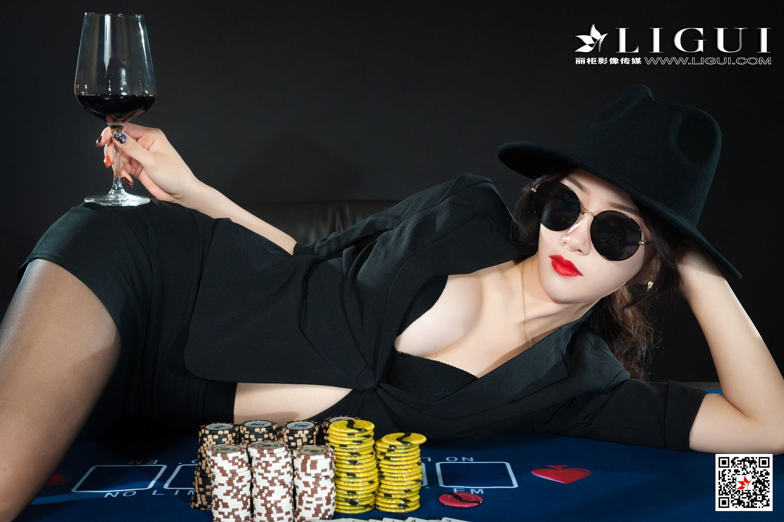 腿模筱筱《赌场黑丝女王》 [丽柜Ligui] 写真集
