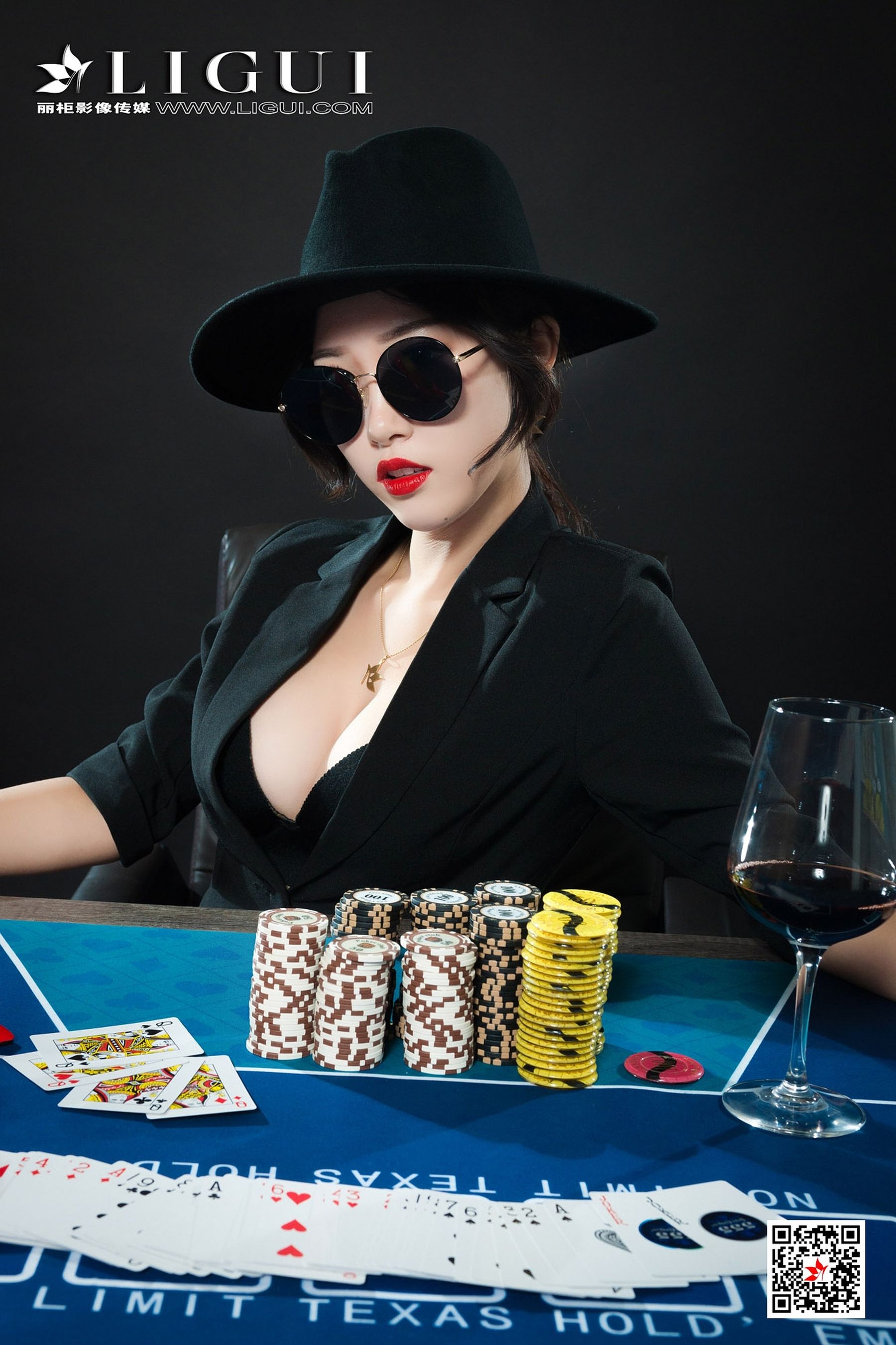 腿模筱筱《赌场黑丝女王》 [丽柜Ligui] 写真集