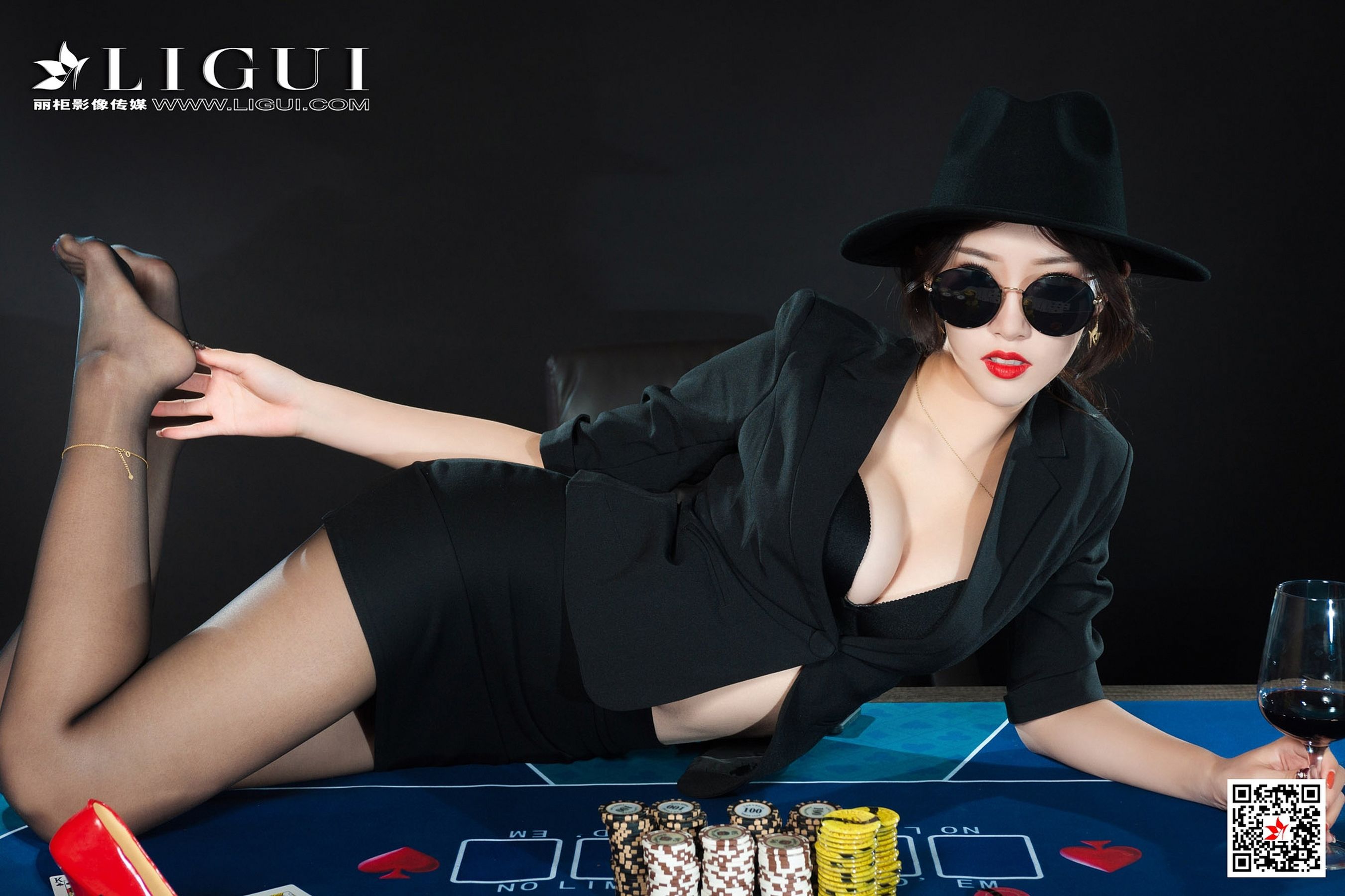 腿模筱筱《赌场黑丝女王》 [丽柜Ligui] 写真集