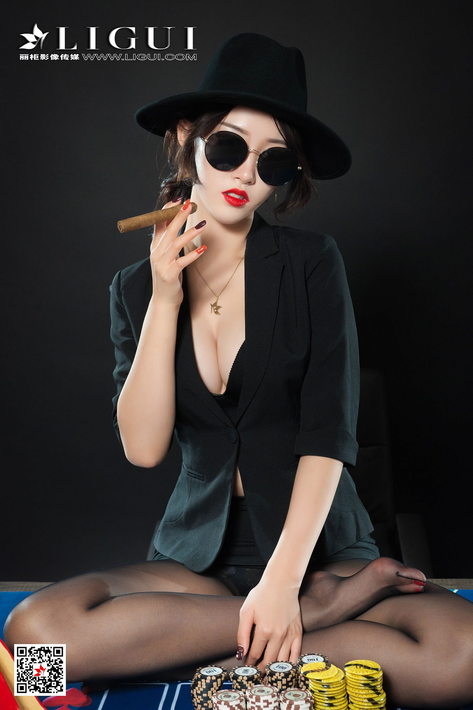 腿模筱筱《赌场黑丝女王》 [丽柜Ligui] 写真集