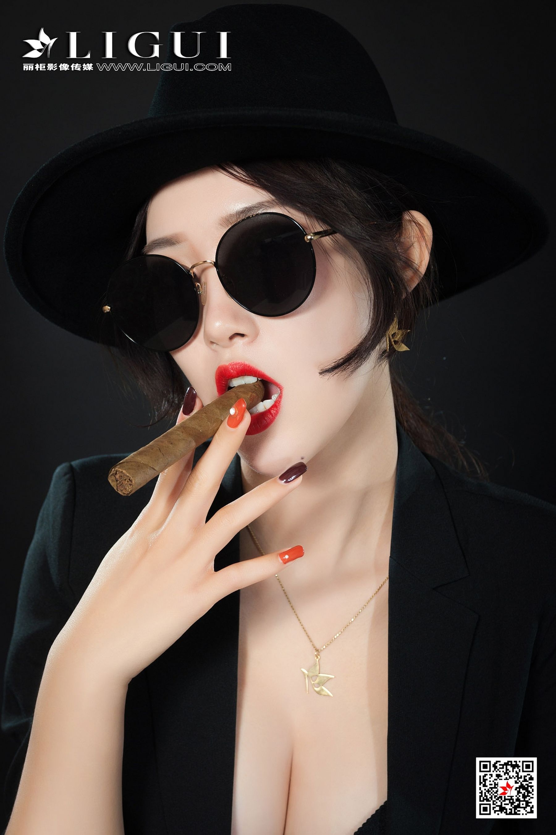 腿模筱筱《赌场黑丝女王》 [丽柜Ligui] 写真集