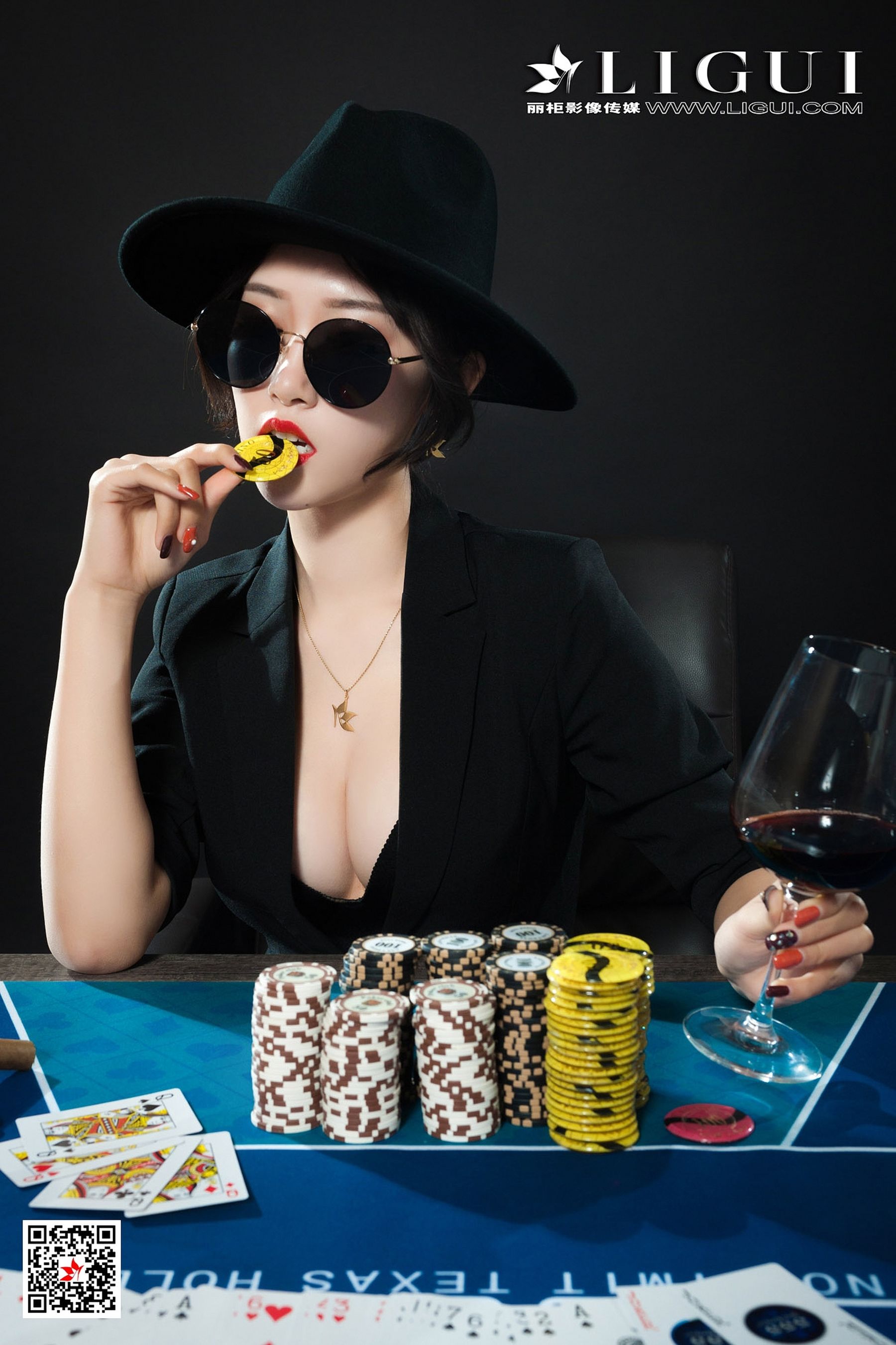 腿模筱筱《赌场黑丝女王》 [丽柜Ligui] 写真集