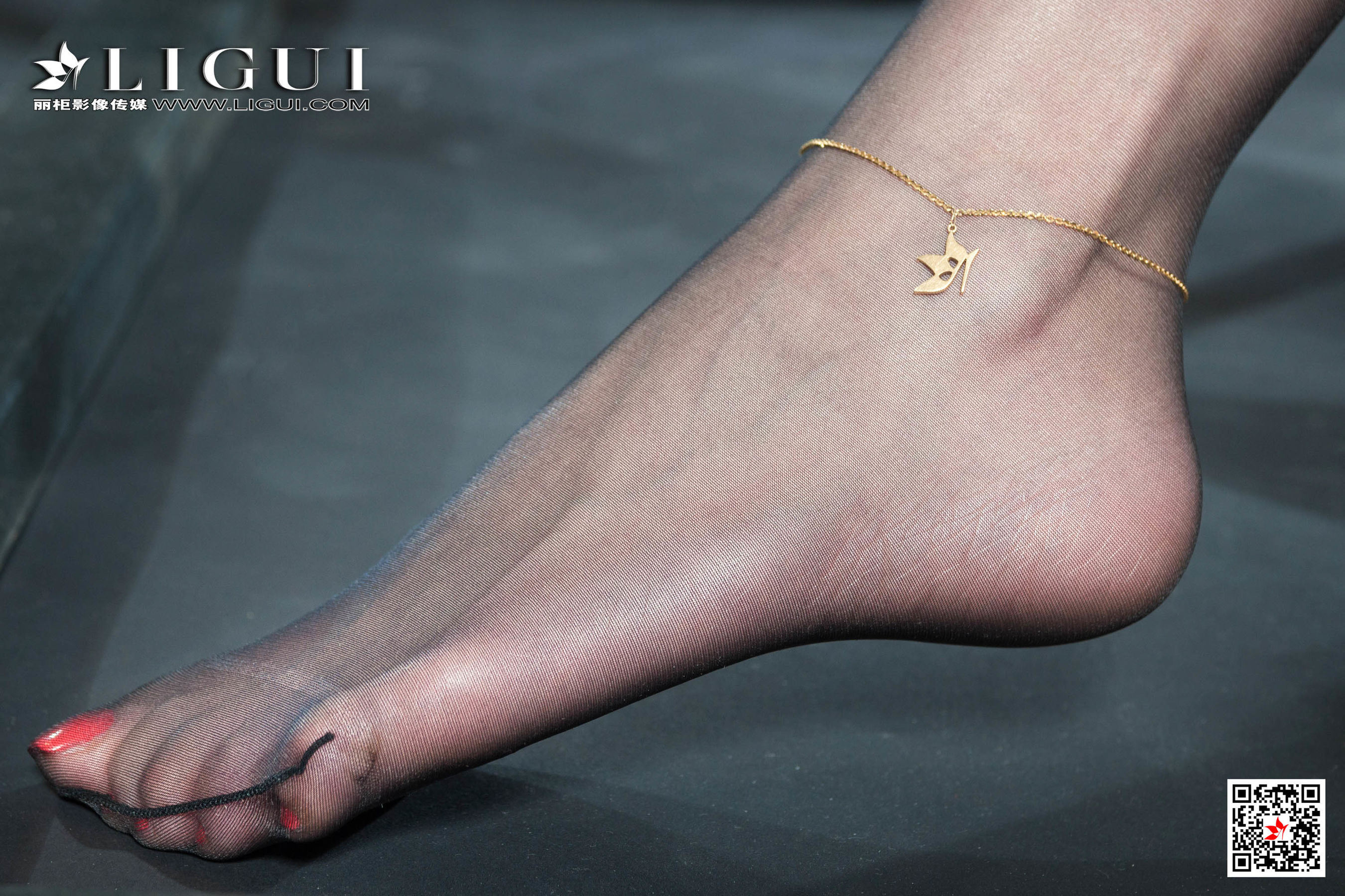 腿模凉儿《黑丝OL姐姐》 [丽柜Ligui] 网络丽人 写真集