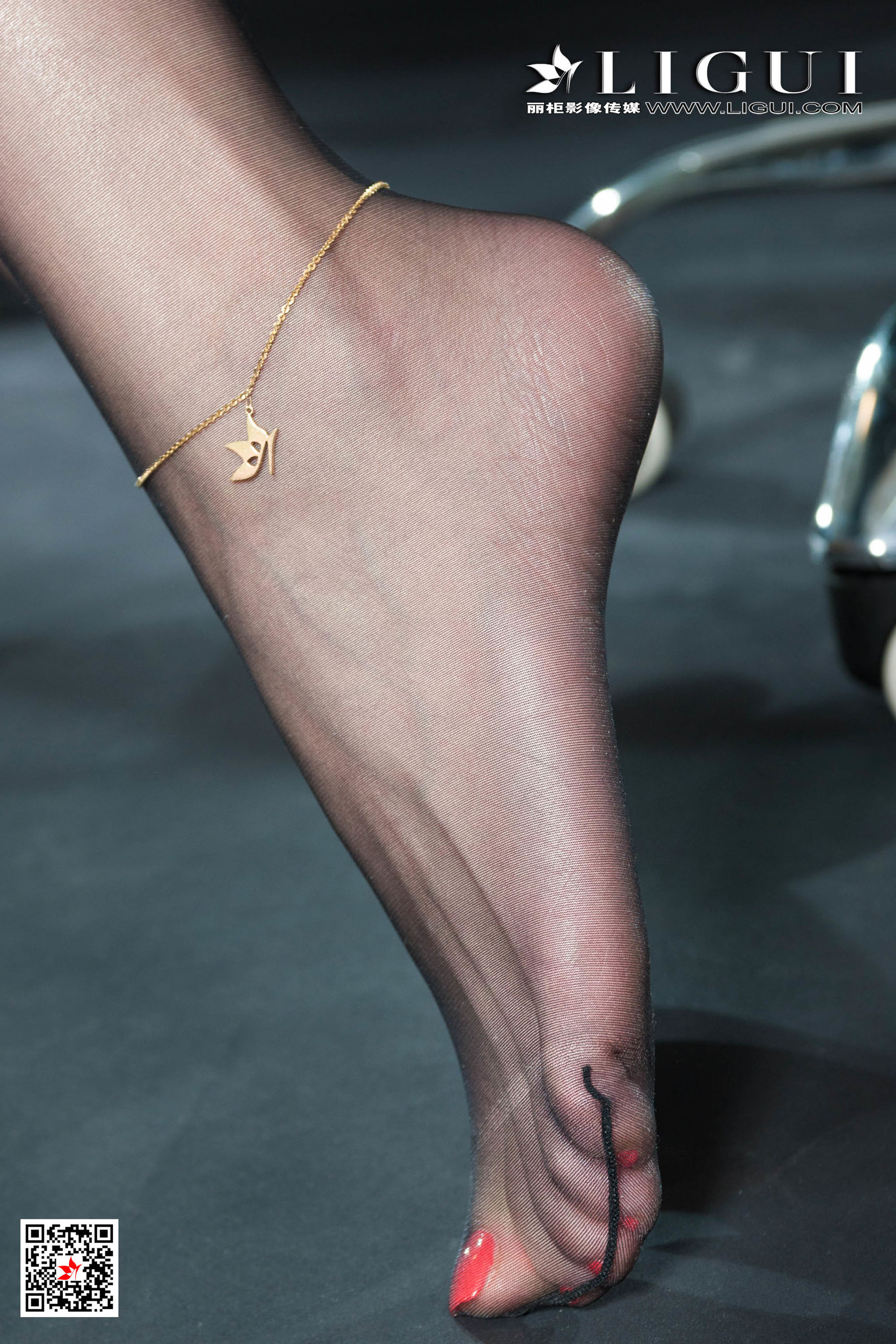 腿模凉儿《黑丝OL姐姐》 [丽柜Ligui] 网络丽人 写真集